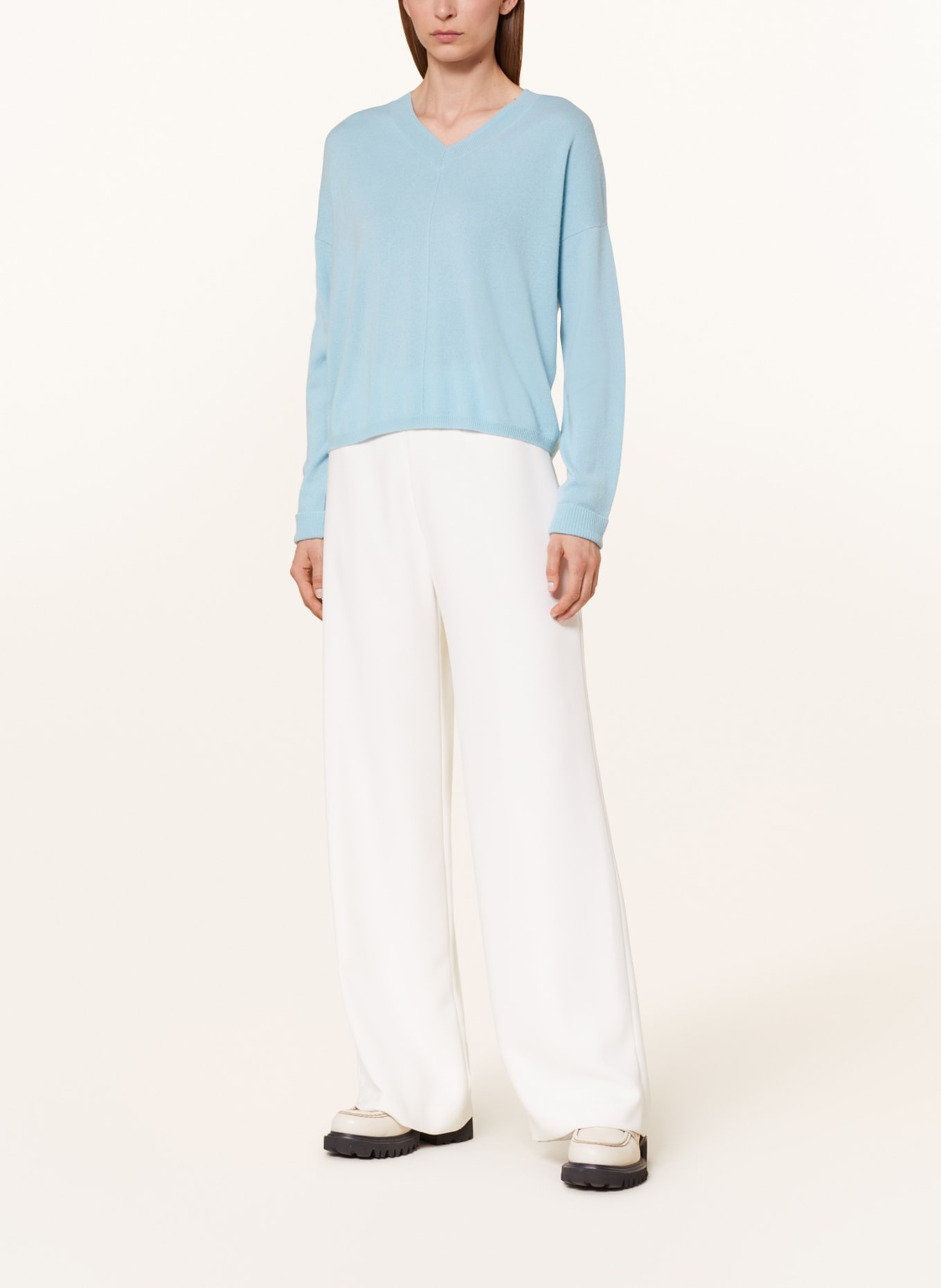 darling harbour Oversized sweater made of cashmere, Color: LIGHT BLUE (Image 2)