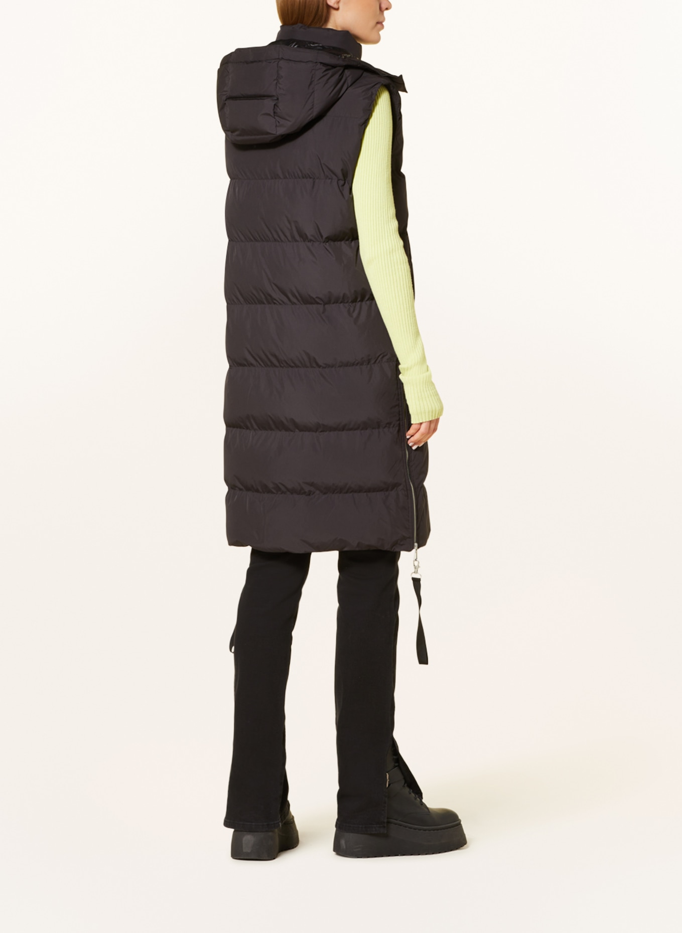 darling harbour Quilted vest with DUPONT™ SORONA® insulation, Color: SCHWARZ (Image 3)