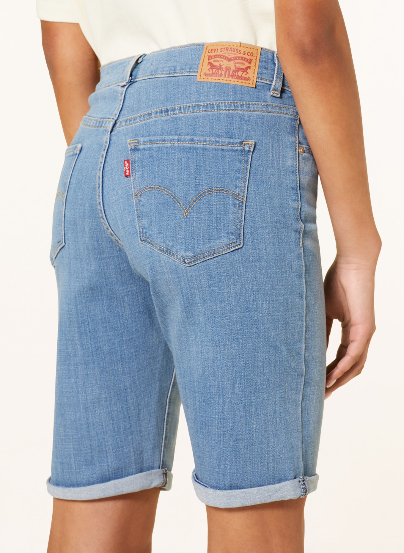 Levi's® Szorty jeansowe LAPIS, Kolor: 65 Med Indigo - Worn In (Obrazek 5)