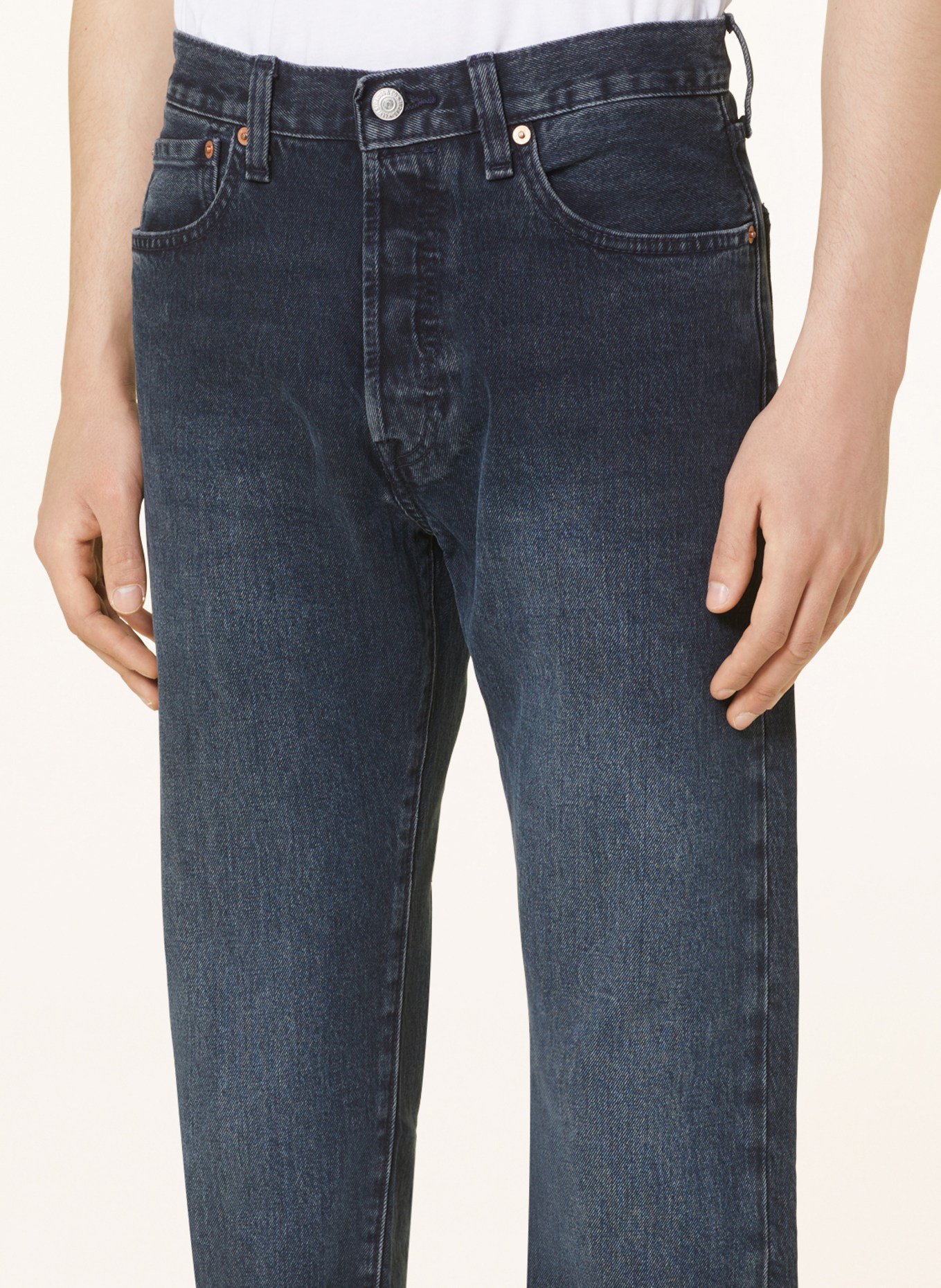 Levi's® Jeans 501 Regular Fit, Farbe: DUNKELBLAU (Bild 5)