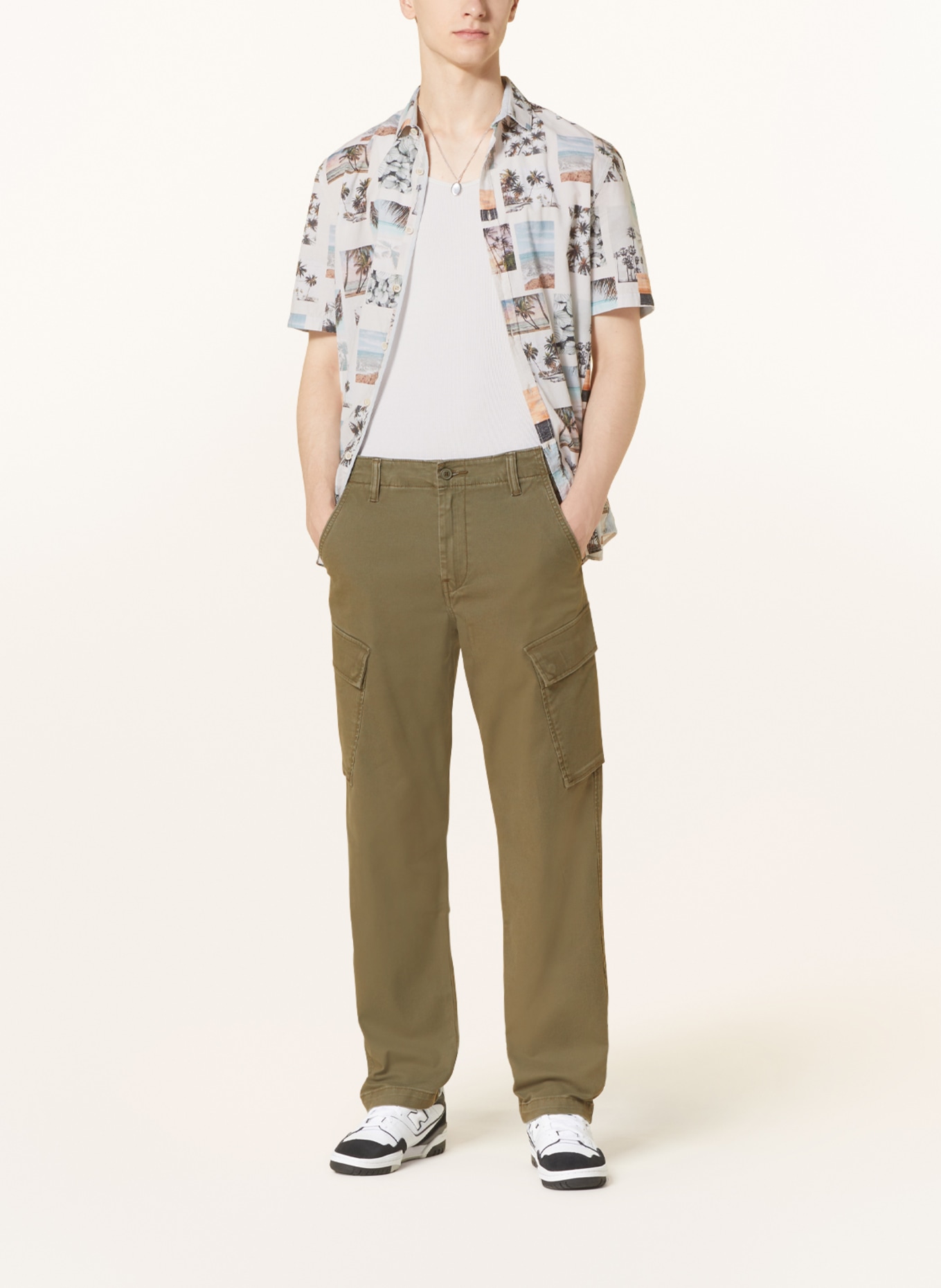 Levi's® Cargo pants XX CARGO tapered fit, Color: OLIVE (Image 2)