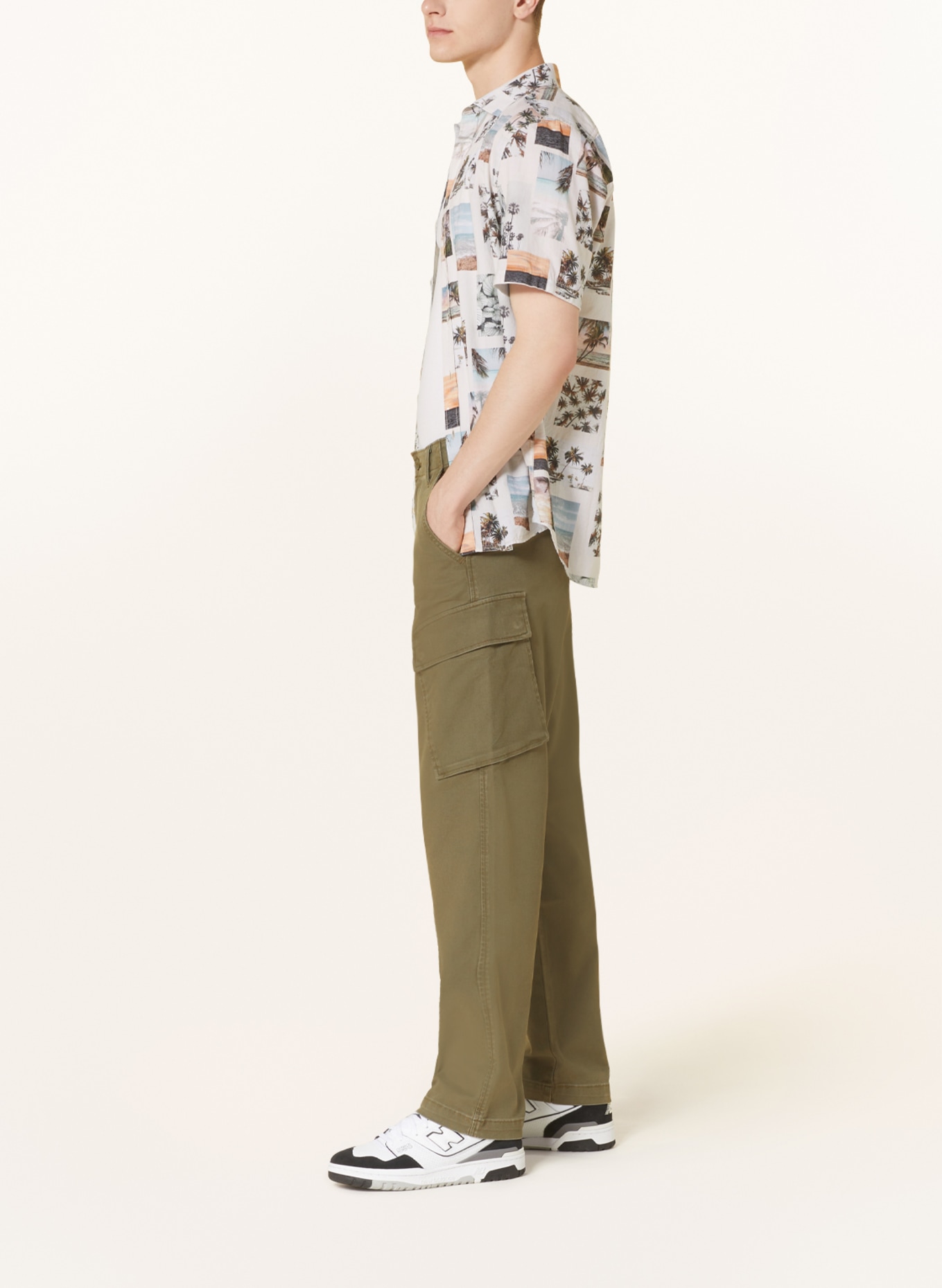 Levi's® Cargo pants XX CARGO tapered fit, Color: OLIVE (Image 4)