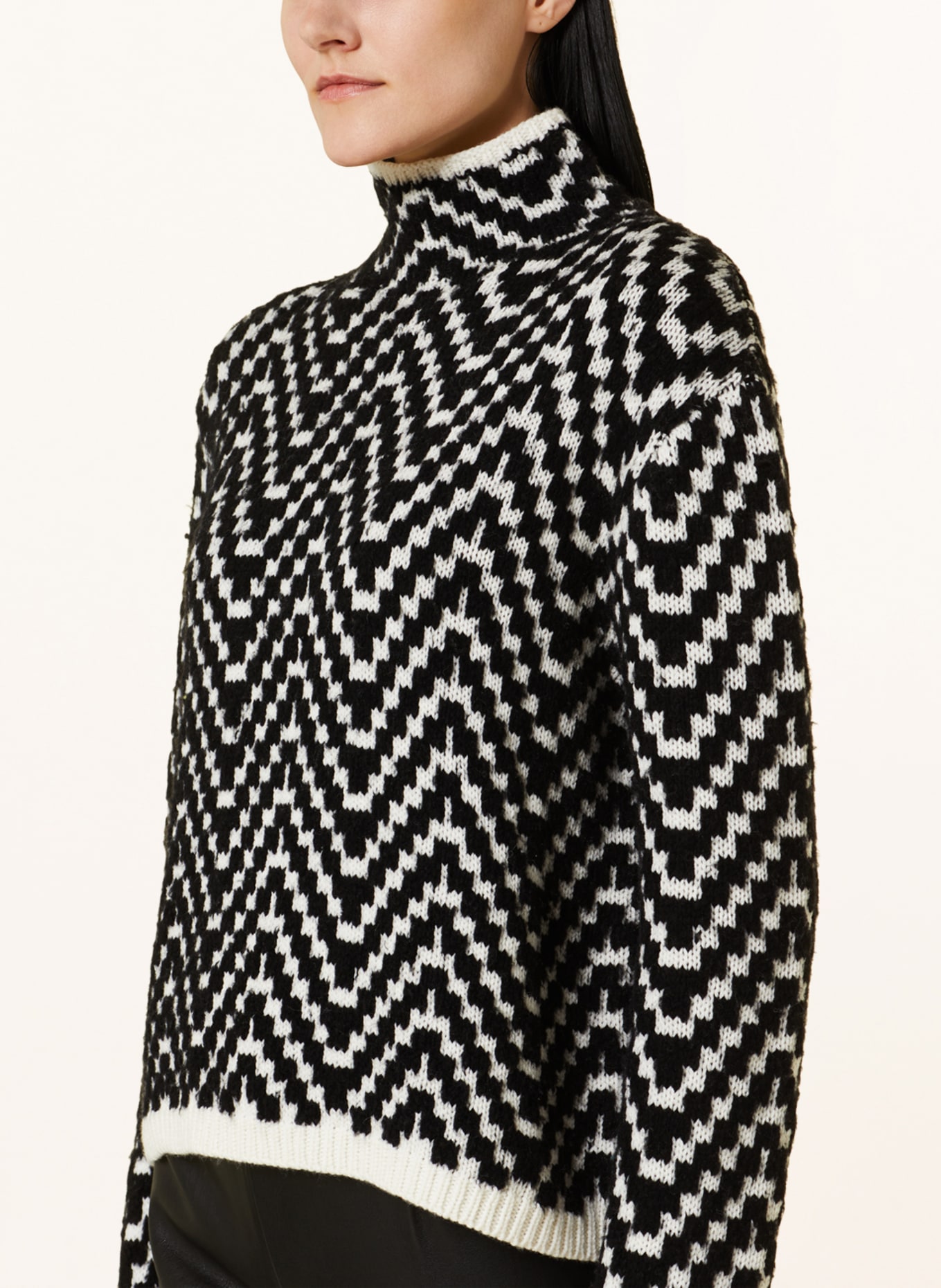 MRS & HUGS Sweater, Color: BLACK/ WHITE (Image 4)