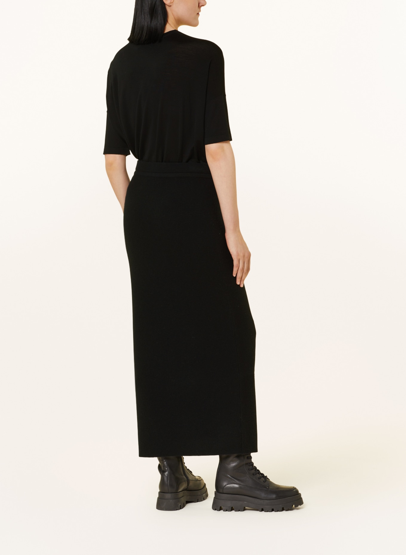 SMINFINITY Knit skirt with cashmere, Color: BLACK (Image 3)