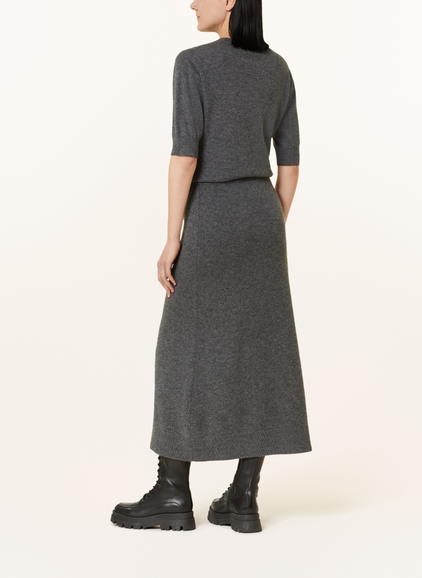 SMINFINITY Knit skirt in cashmere, Color: DARK GRAY (Image 3)