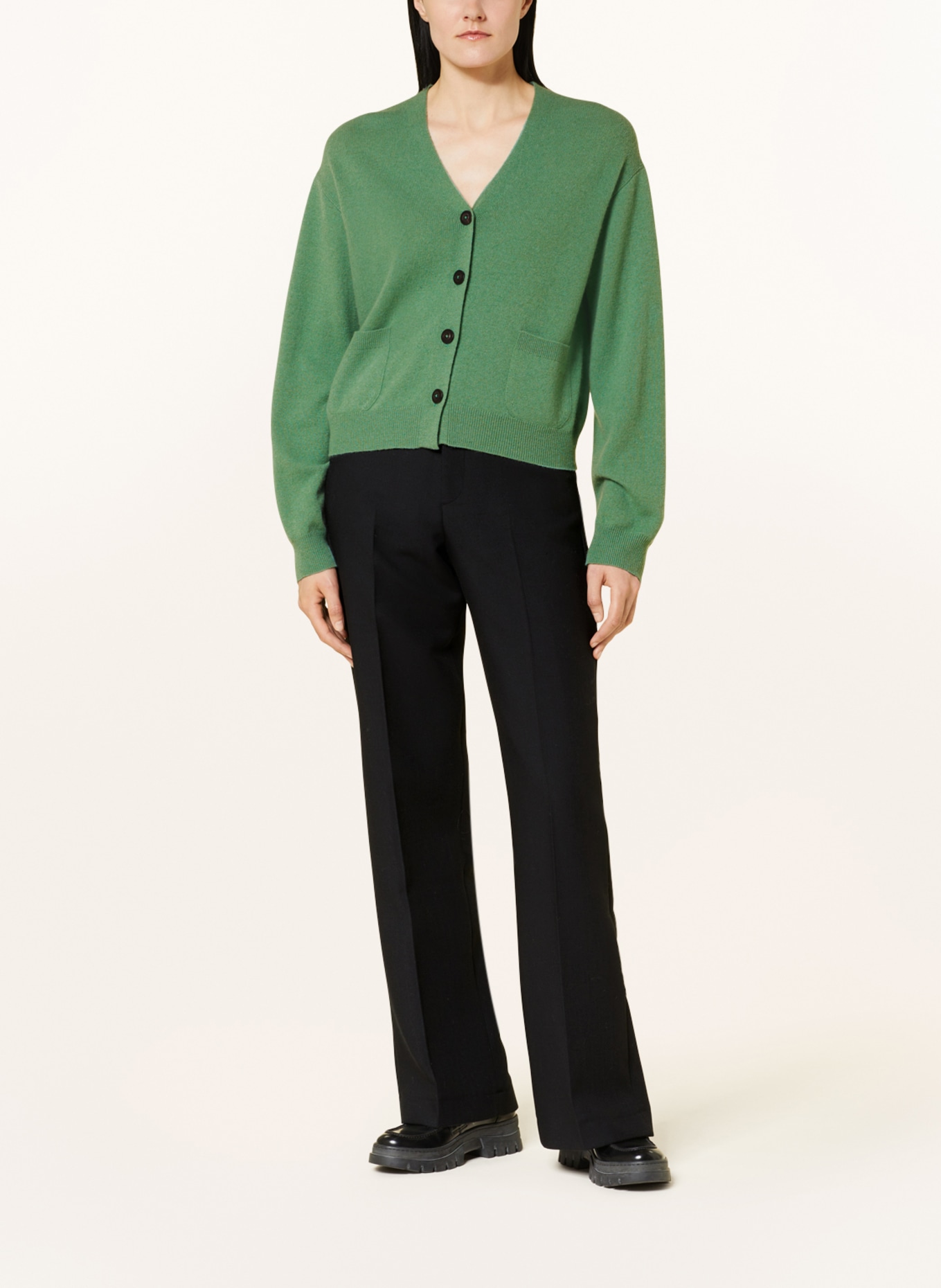 SMINFINITY Cropped cardigan in cashmere, Color: GREEN (Image 2)