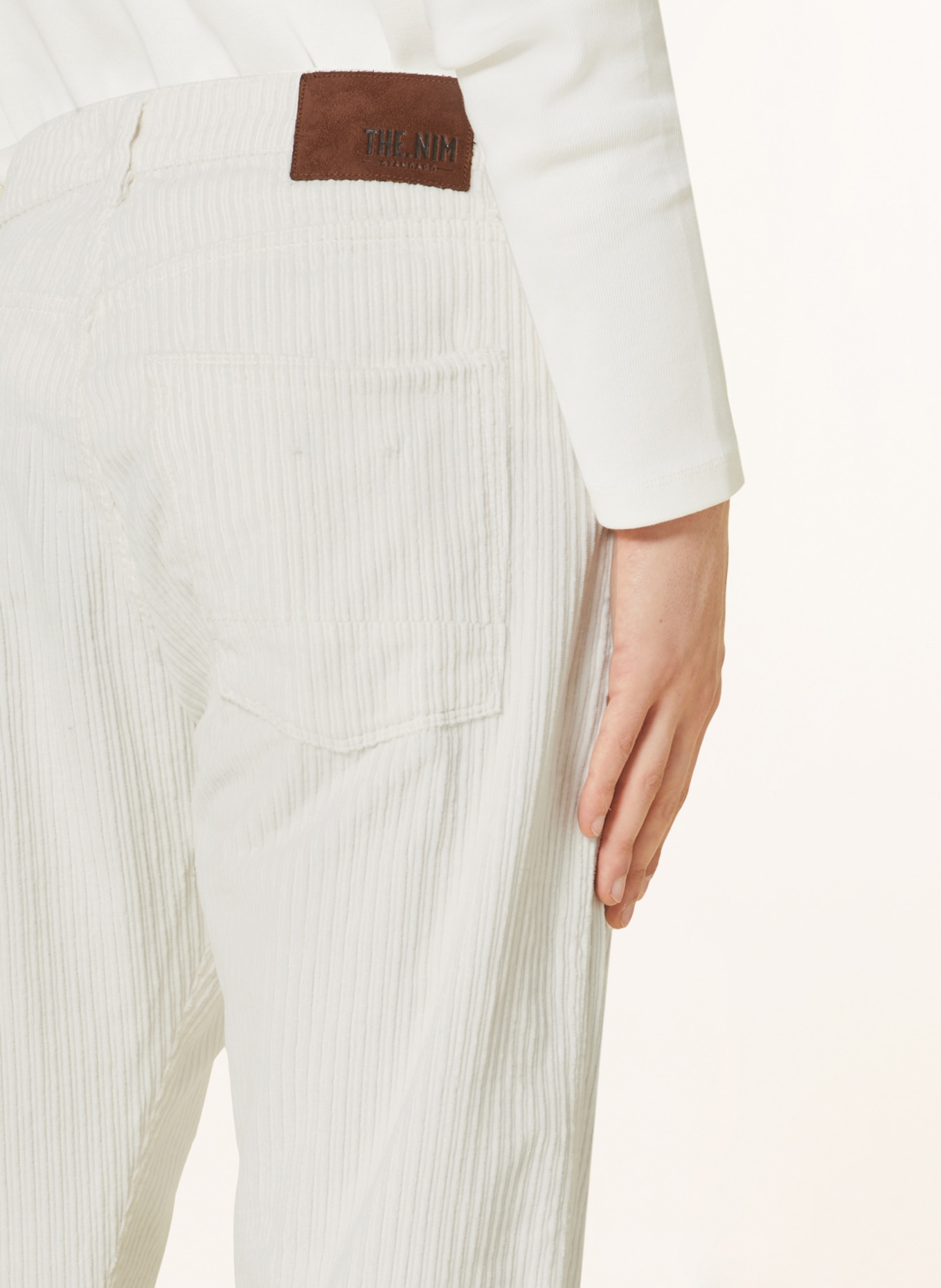 THE.NIM STANDARD Corduroy trousers CONNOR carrot fit, Color: WHITE (Image 5)