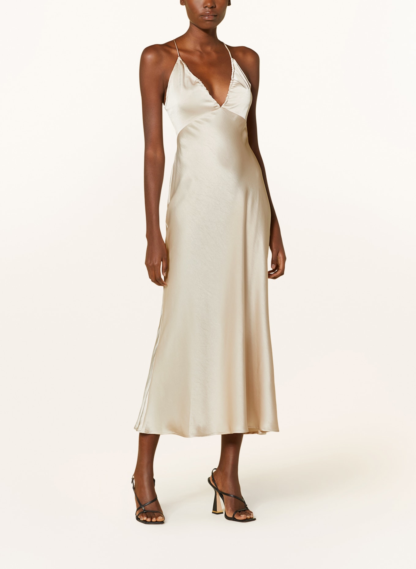 Rund ned is Misforståelse NEO NOIR Satin dress JOLLY with cut-out in nude | Breuninger