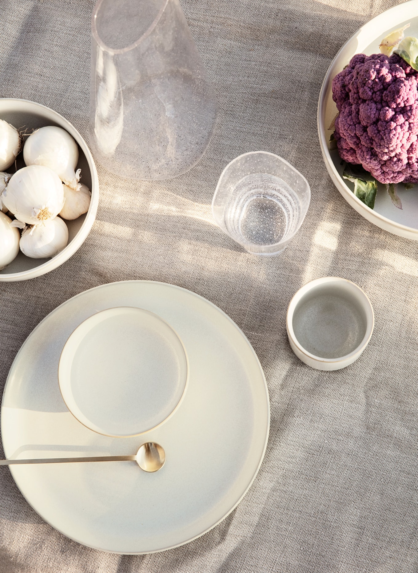 Ferm LIVING Set of 6 dinner plates SEKKI, Color: CREAM (Image 4)