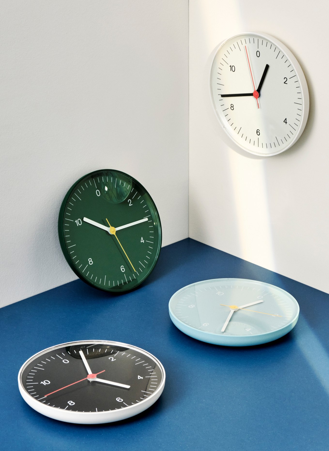 HAY Wall clock, Color: GREEN (Image 2)