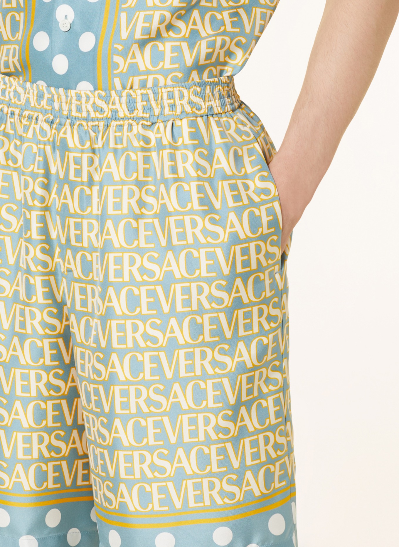 VERSACE Silk shorts College fit, Color: LIGHT BLUE/ YELLOW/ WHITE (Image 5)