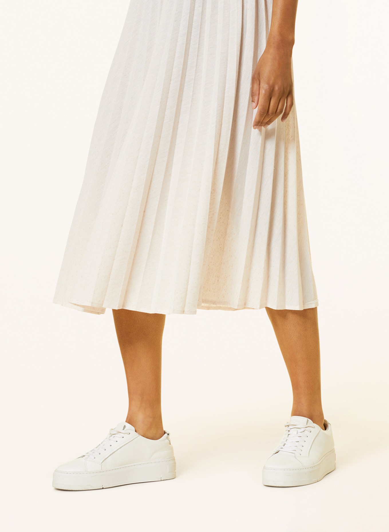 CARTOON Pleated skirt, Color: CREAM (Image 4)