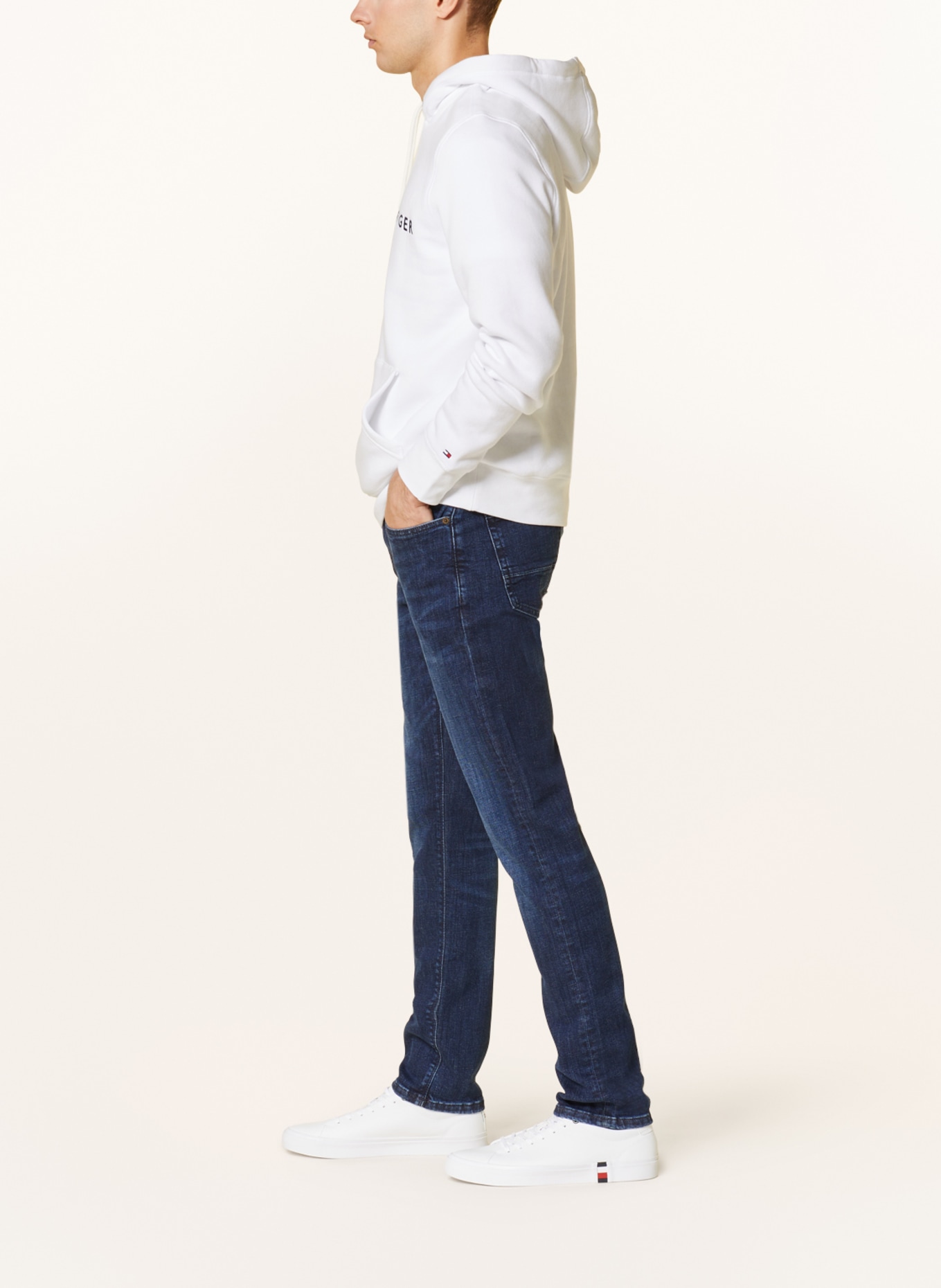 TOMMY HILFIGER Jeans CORE BLEECKER Slim Fit, Farbe: 1BS Bridger Indigo (Bild 4)