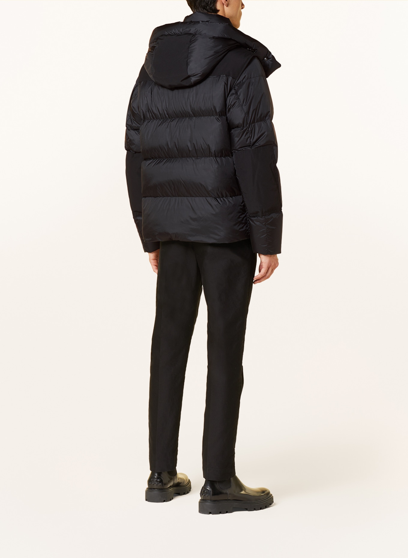 BURBERRY Down jacket LEEDS with detachable sleeves, Color: BLACK (Image 4)