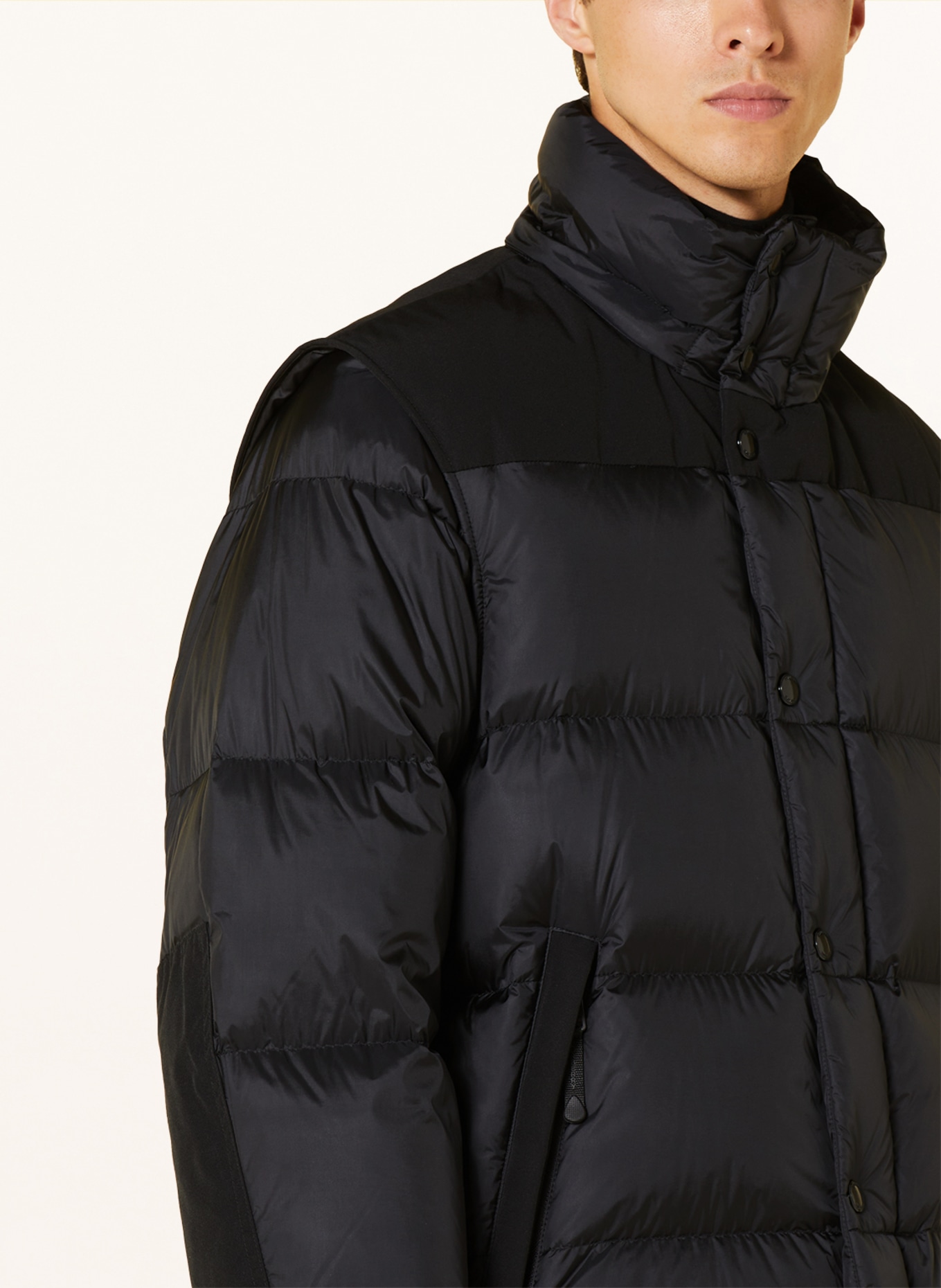 BURBERRY Down jacket LEEDS with detachable sleeves, Color: BLACK (Image 7)