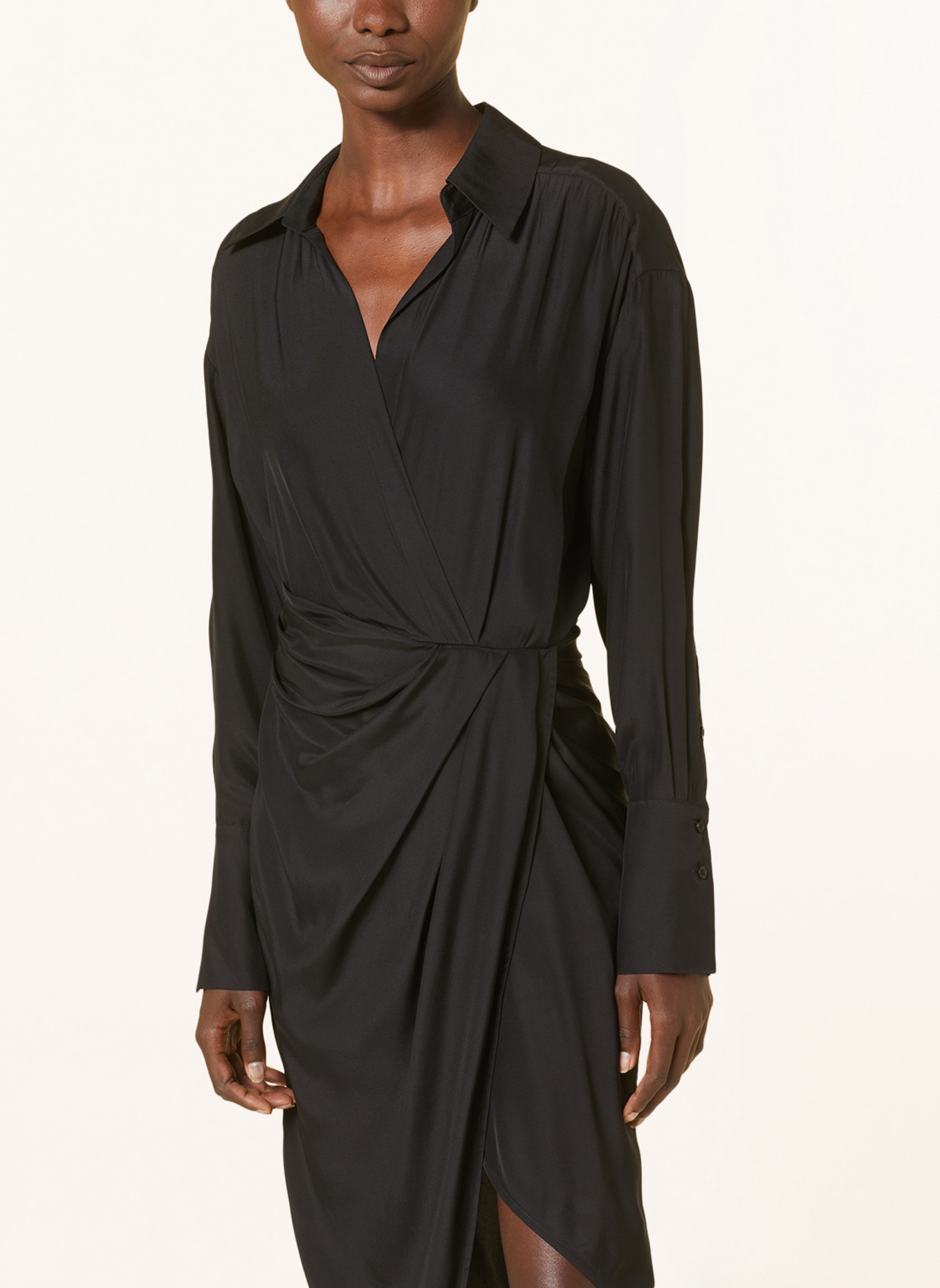 GAUGE81 Silk dress PUNO in wrap look, Color: BLACK (Image 4)