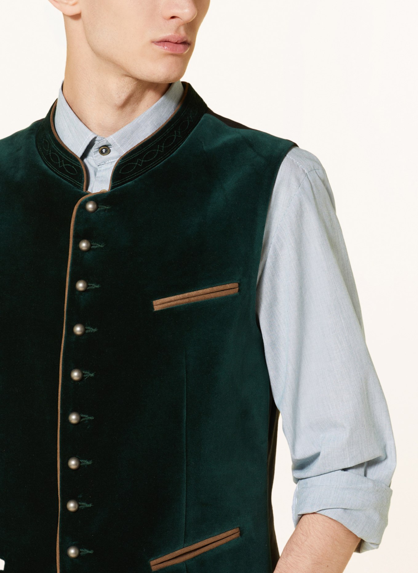 Hammerschmid Trachten waistcoat ALBRECHT made of velvet, Color: DARK GREEN (Image 4)