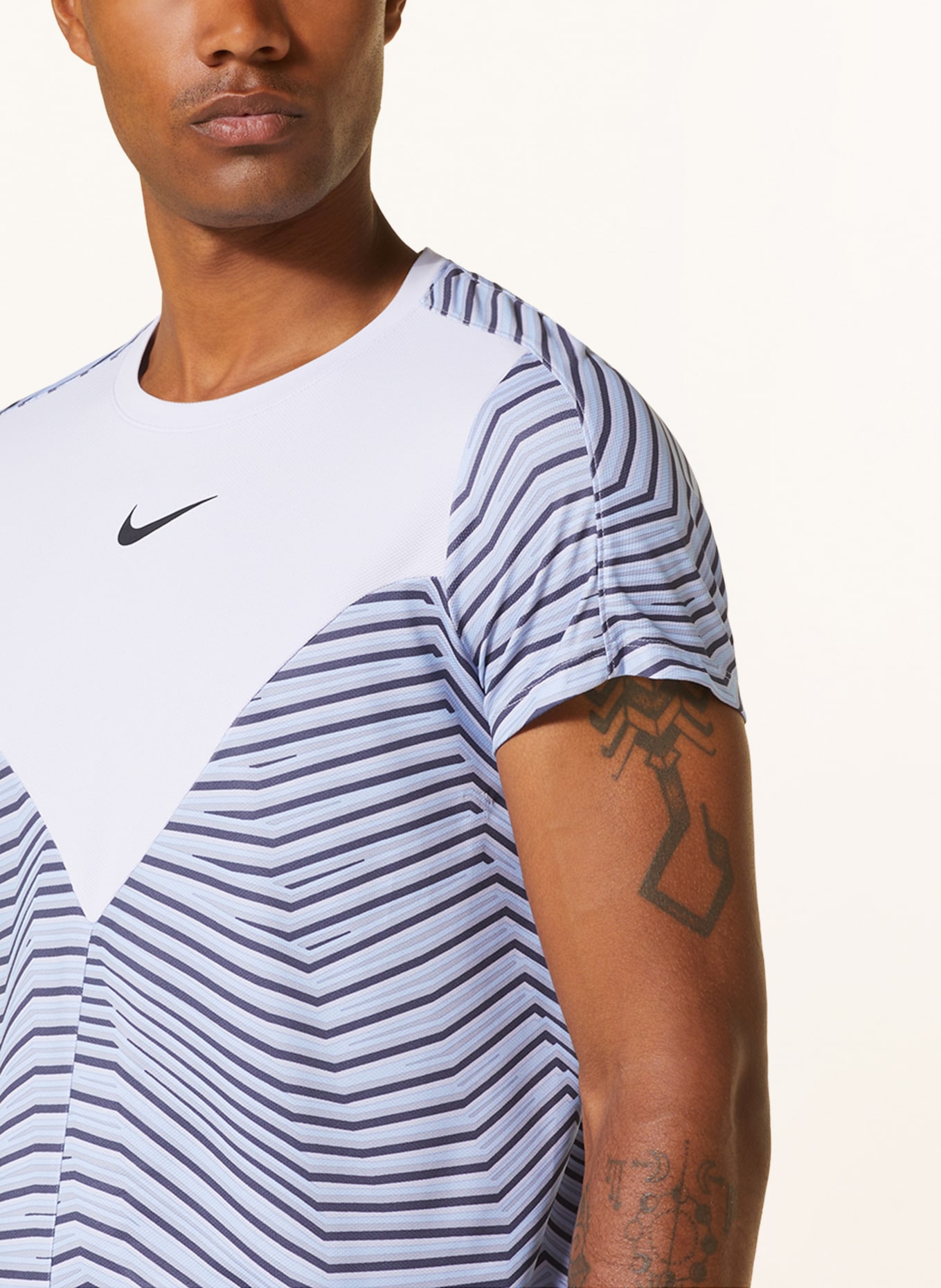 Nike T-Shirt NIKECOURT DRI-FIT SLAM, Farbe: HELLLILA/ DUNKELGRAU/ HELLROSA (Bild 4)