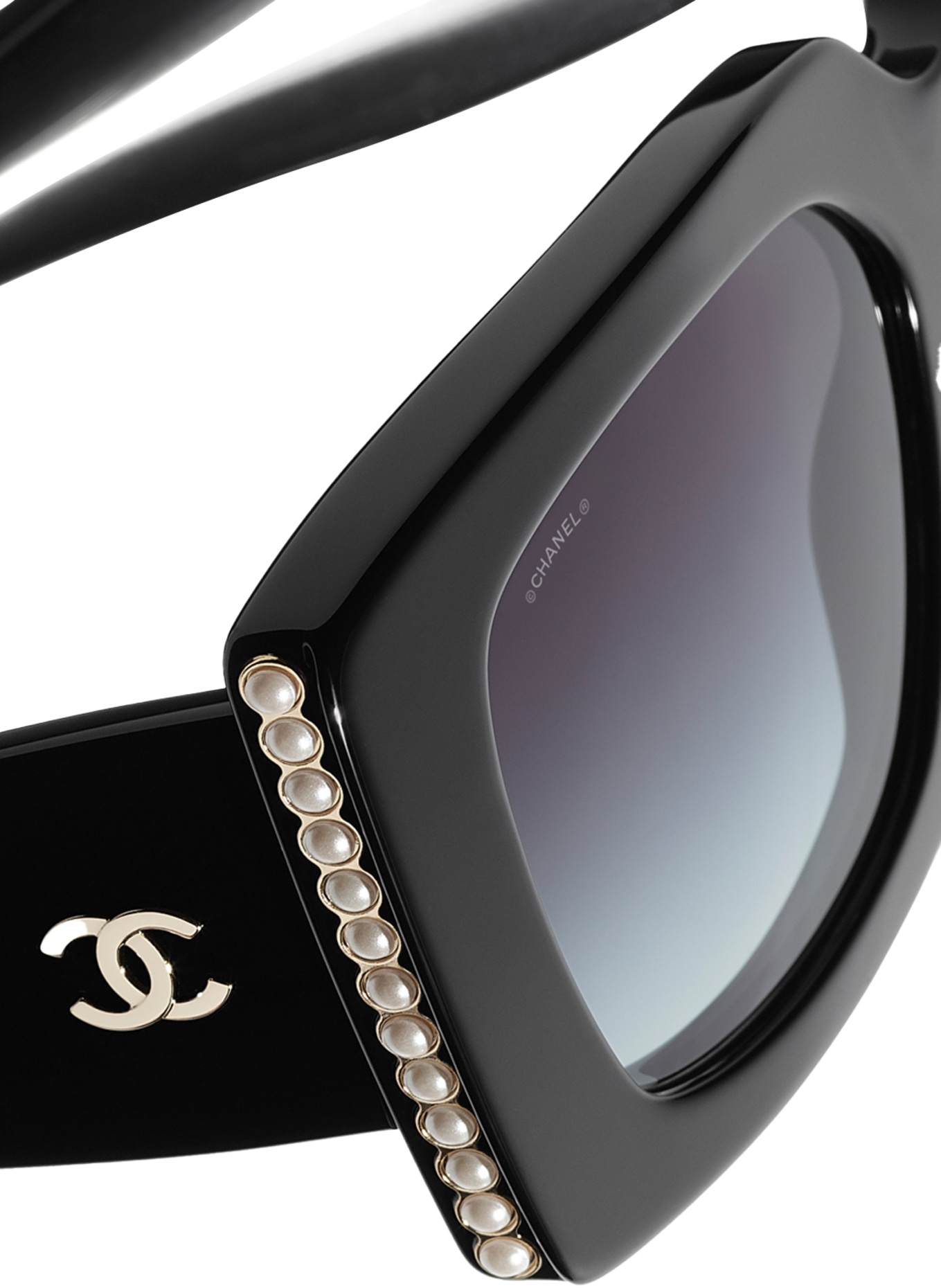 CHANEL Square sunglasses, Color: C622S6 - BLACK/ GRAY GRADIENT (Image 4)