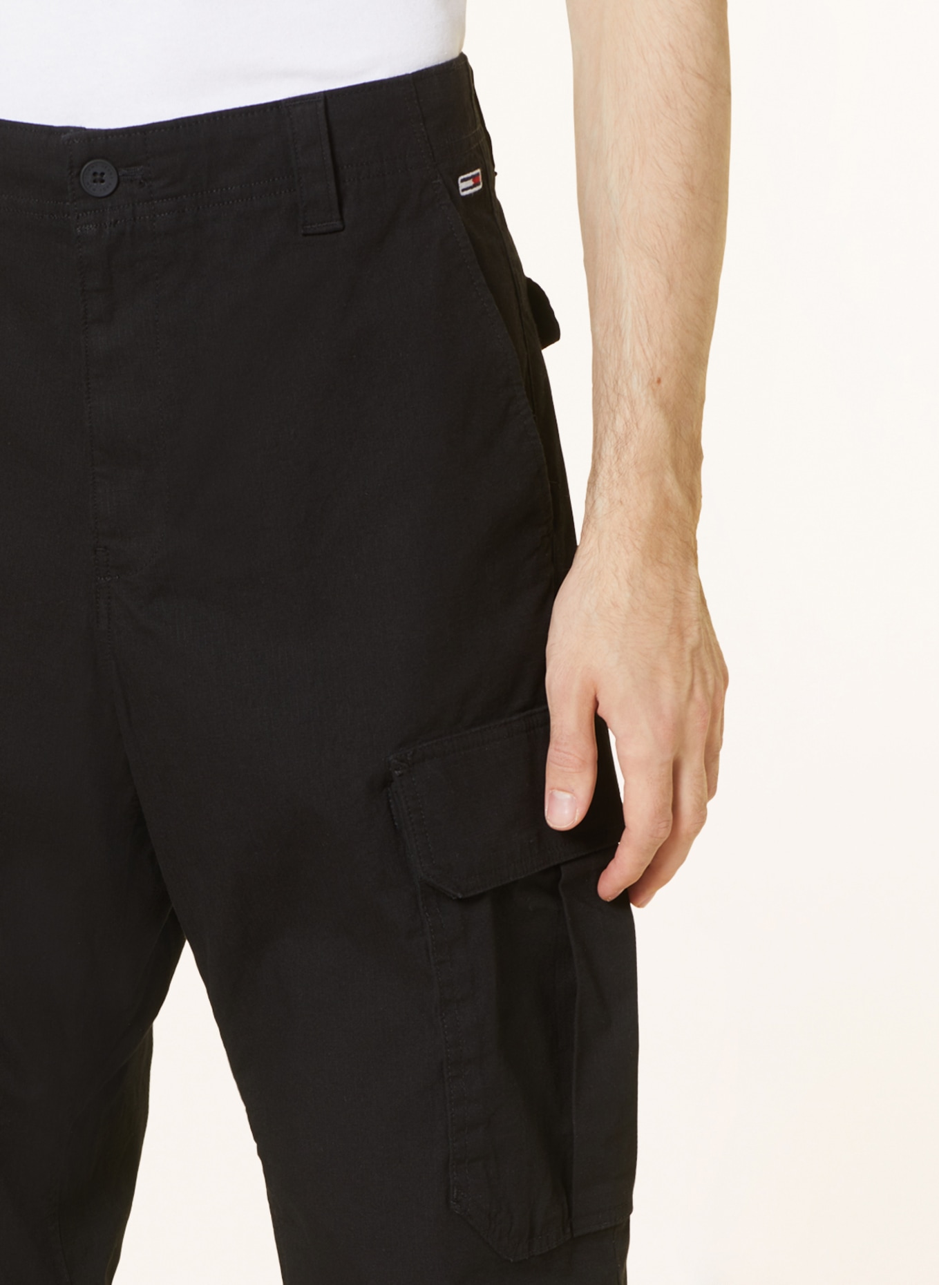 TOMMY JEANS Cargo pants AIDEN baggy fit, Color: BLACK (Image 5)