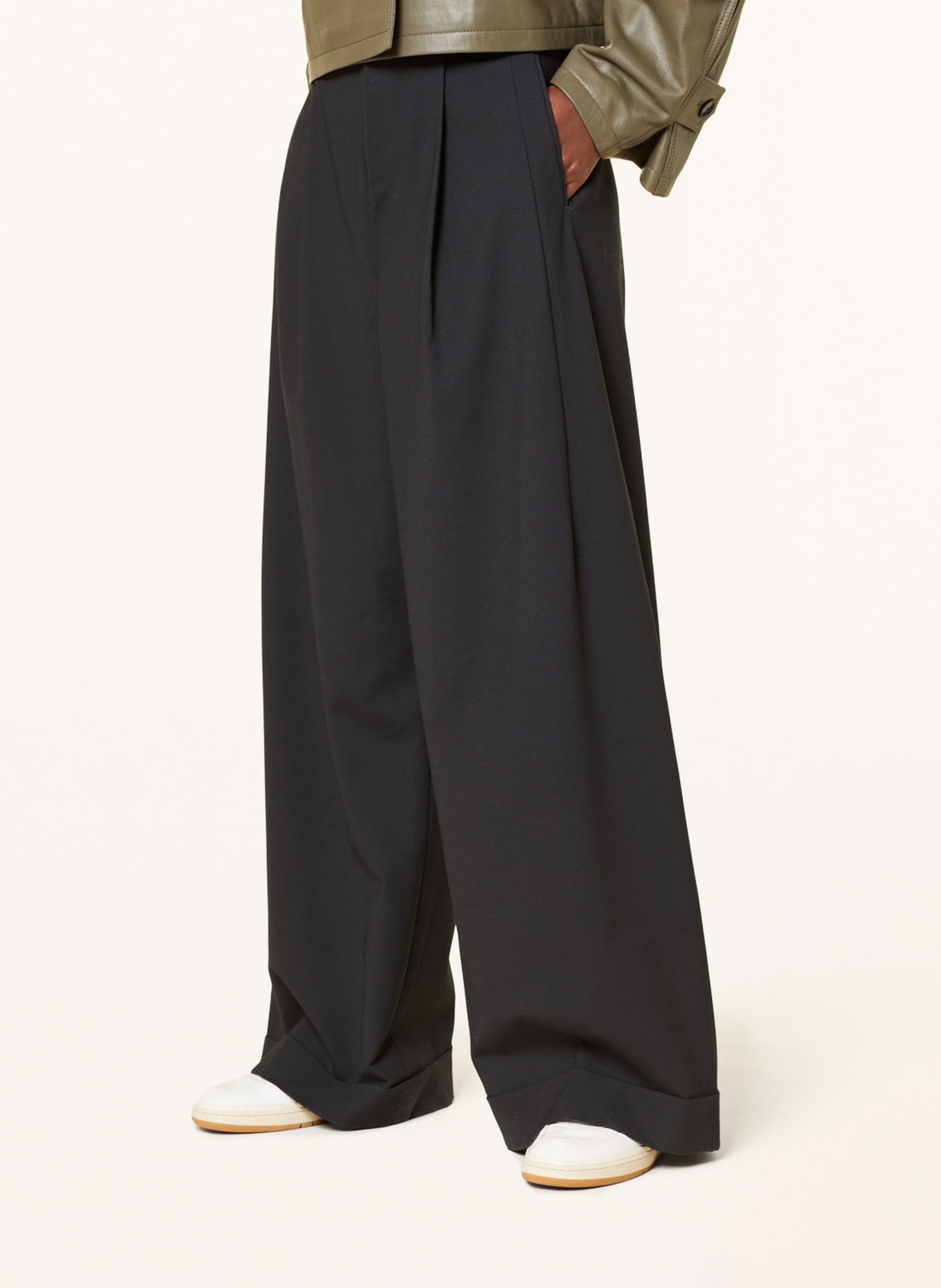 CLOSED Wide leg trousers HANBURY, Color: BLACK (Image 4)