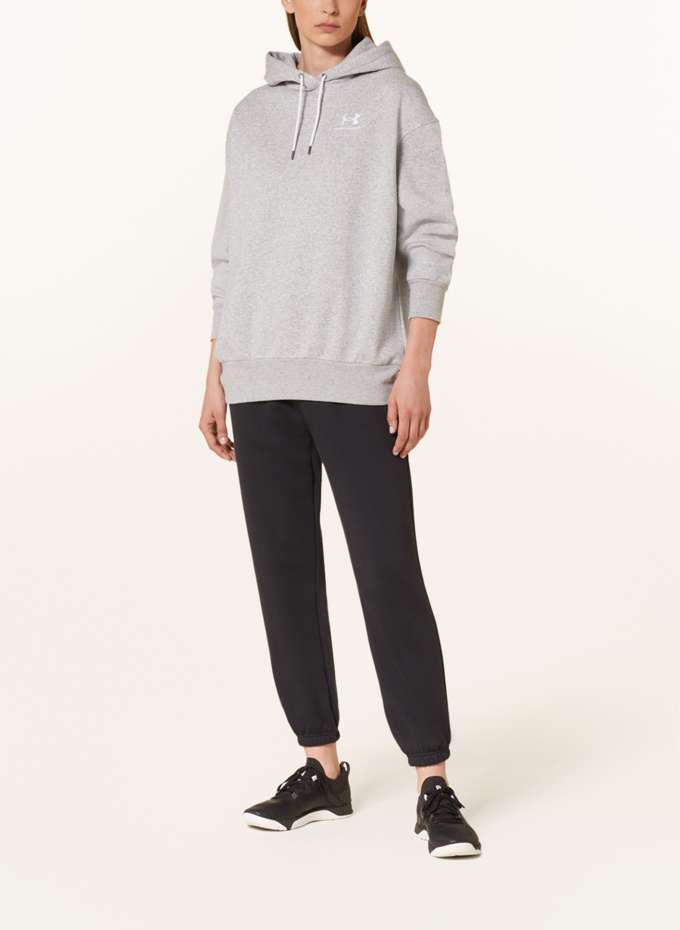 UNDER ARMOUR Bluza z kapturem oversize: JASNOCZARY