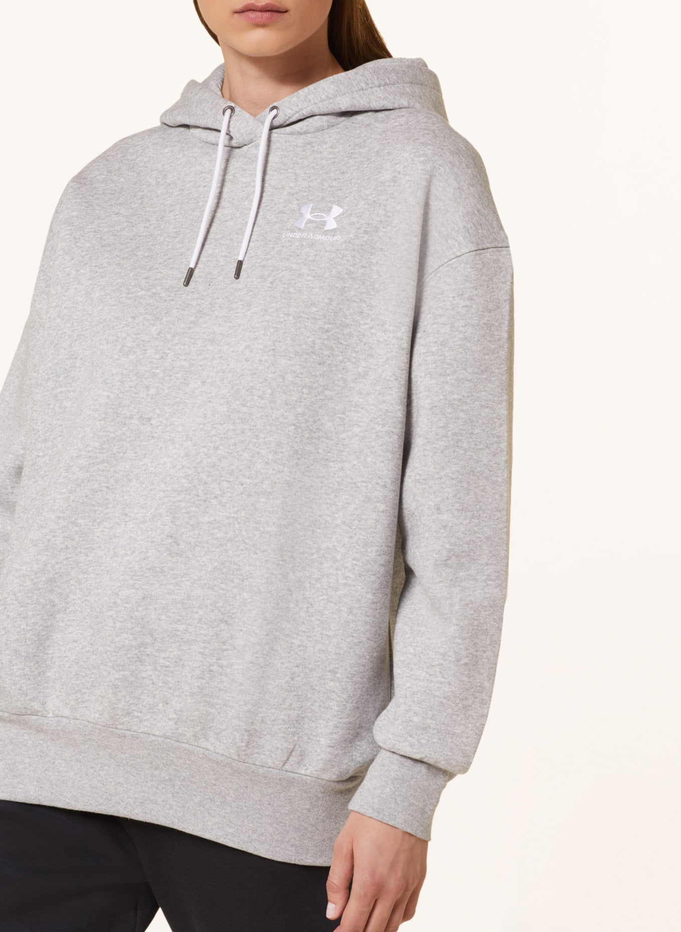 UNDER ARMOUR Bluza z kapturem oversize: JASNOCZARY