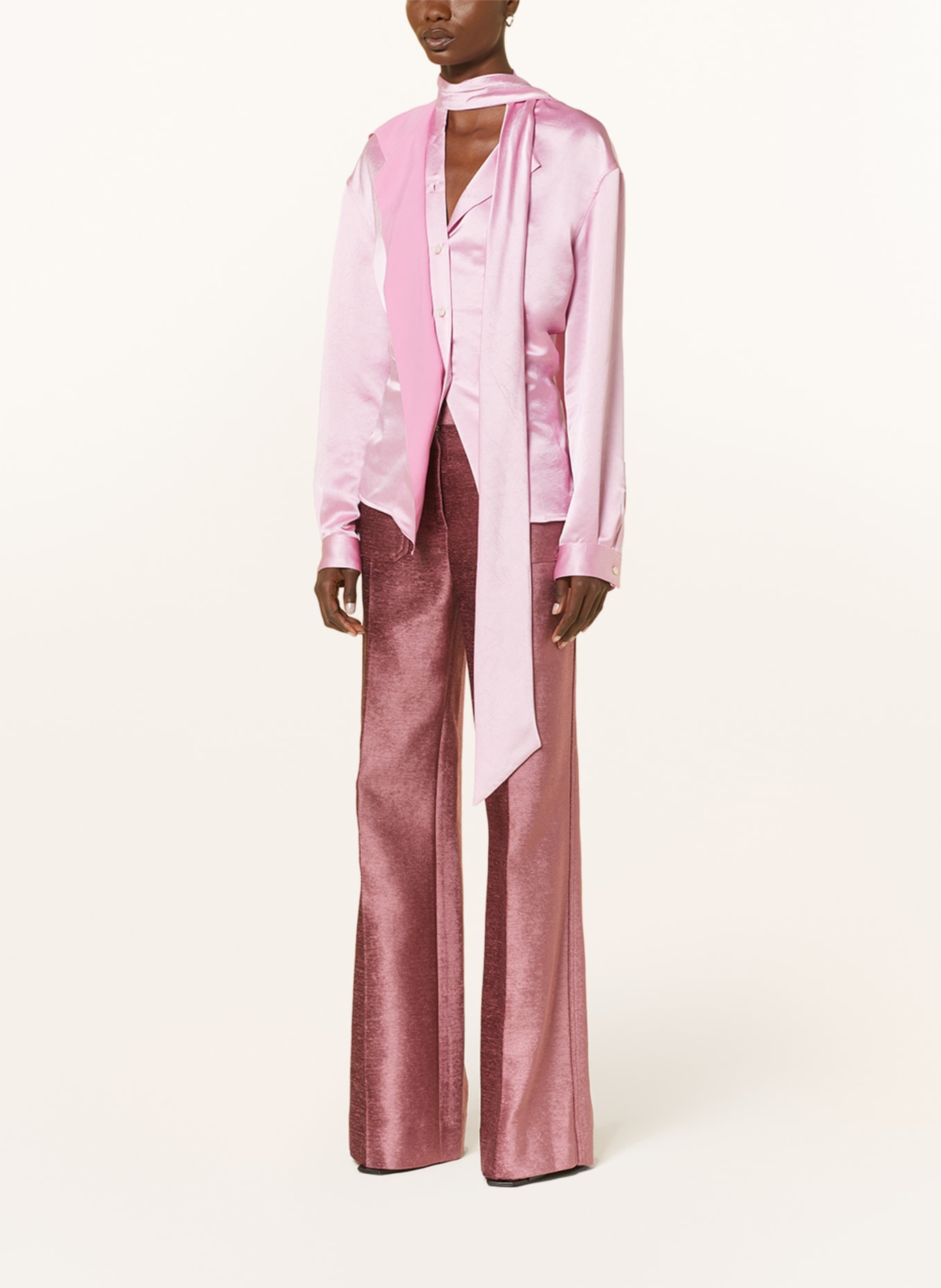 VICTORIABECKHAM Bow-tie blouse in satin with frills, Color: PINK (Image 2)