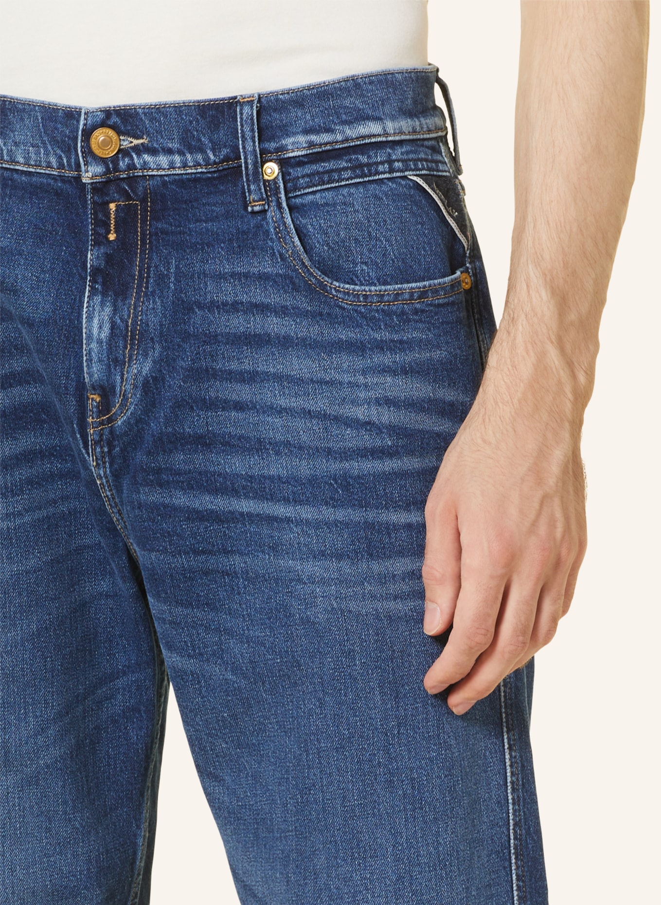REPLAY Jeans SANDOT Relaxed Fit, Farbe: 007 DARK BLUE (Bild 5)