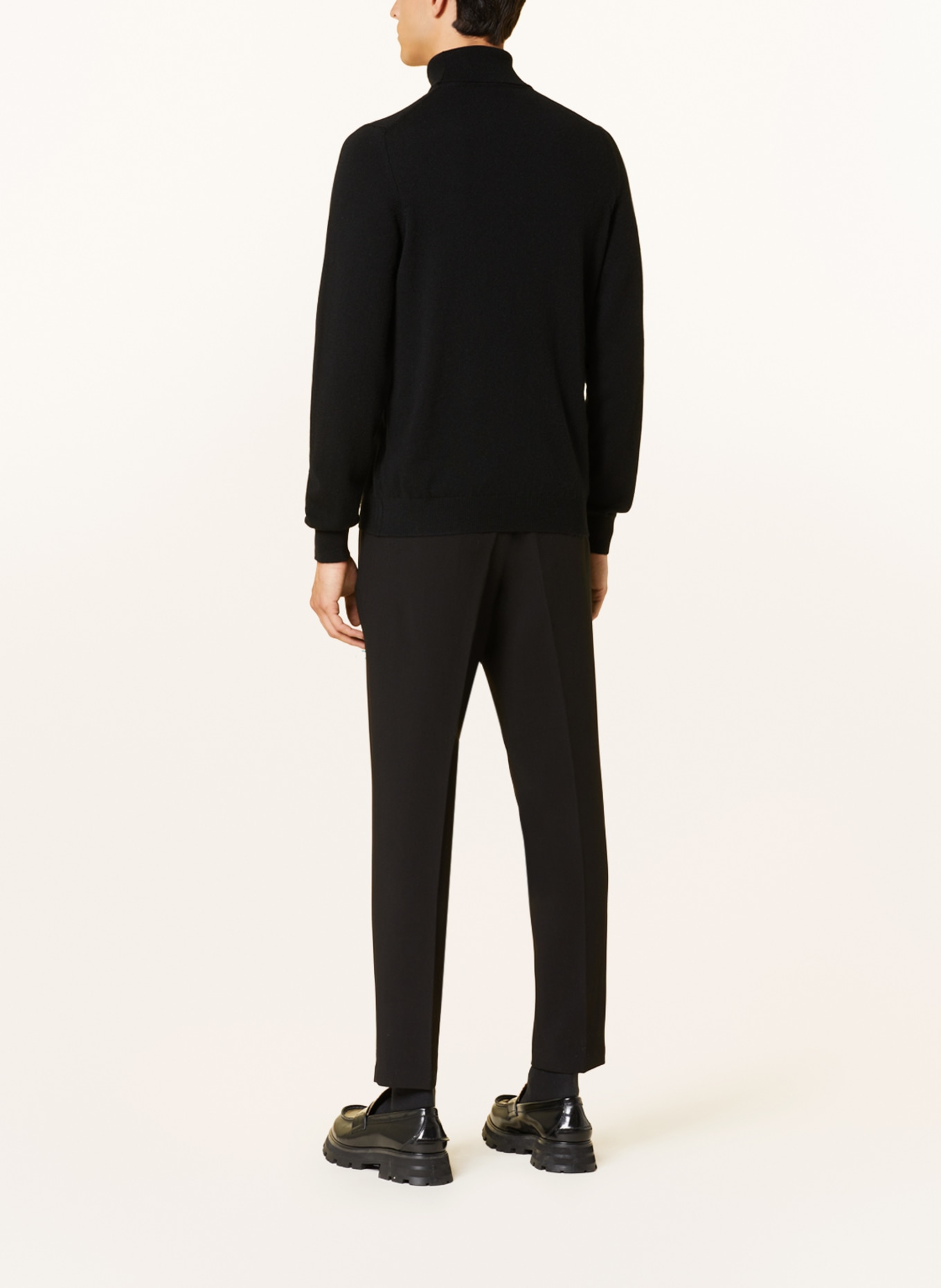 FEDELI Turtleneck sweater in cashmere, Color: BLACK (Image 3)