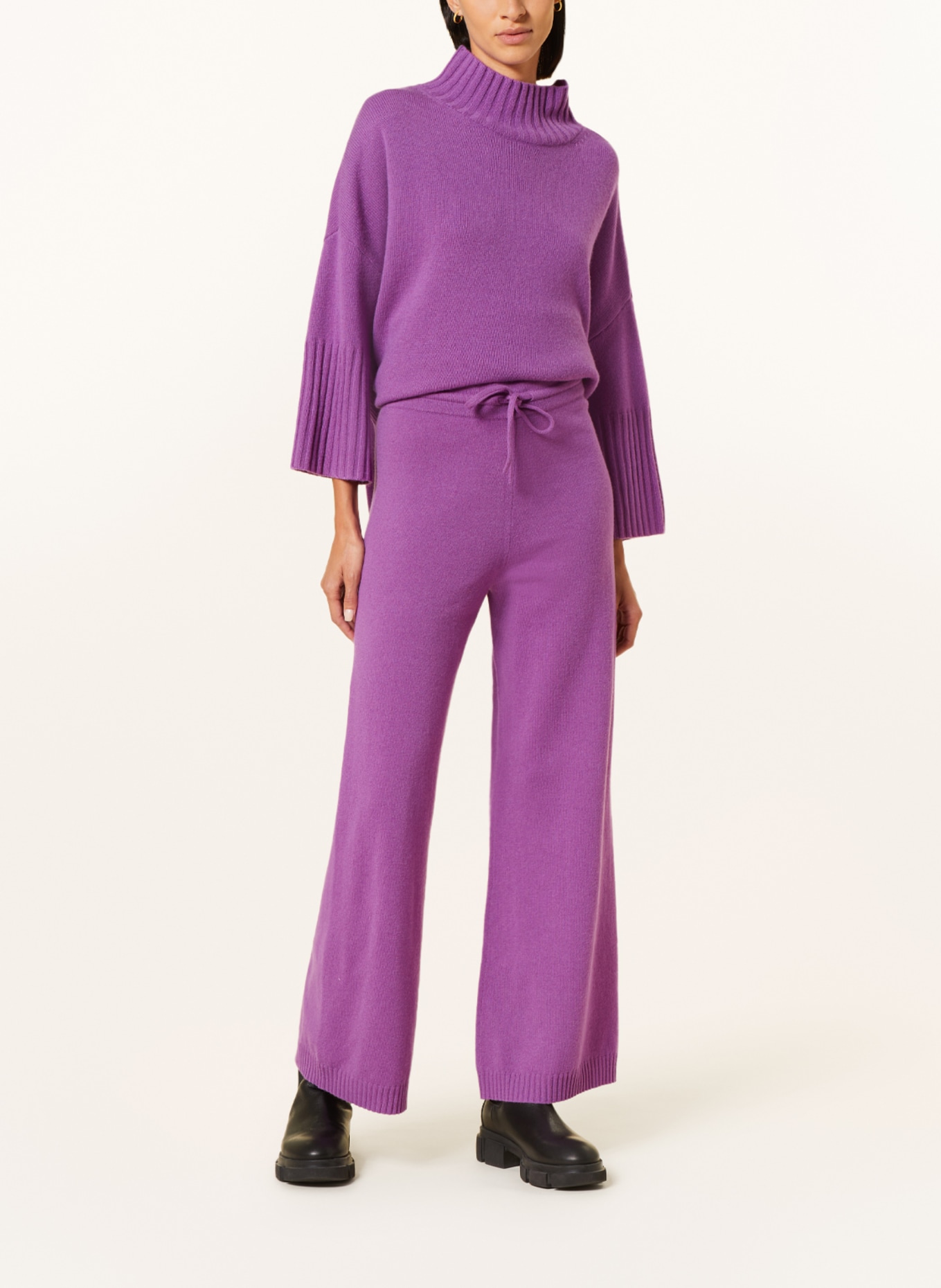 MRS & HUGS Knit trousers made of merino wool, Color: PURPLE (Image 2)