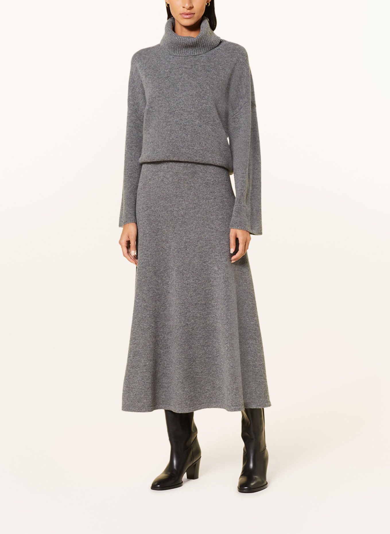 MRS & HUGS Knit skirt in merino wool, Color: GRAY (Image 2)