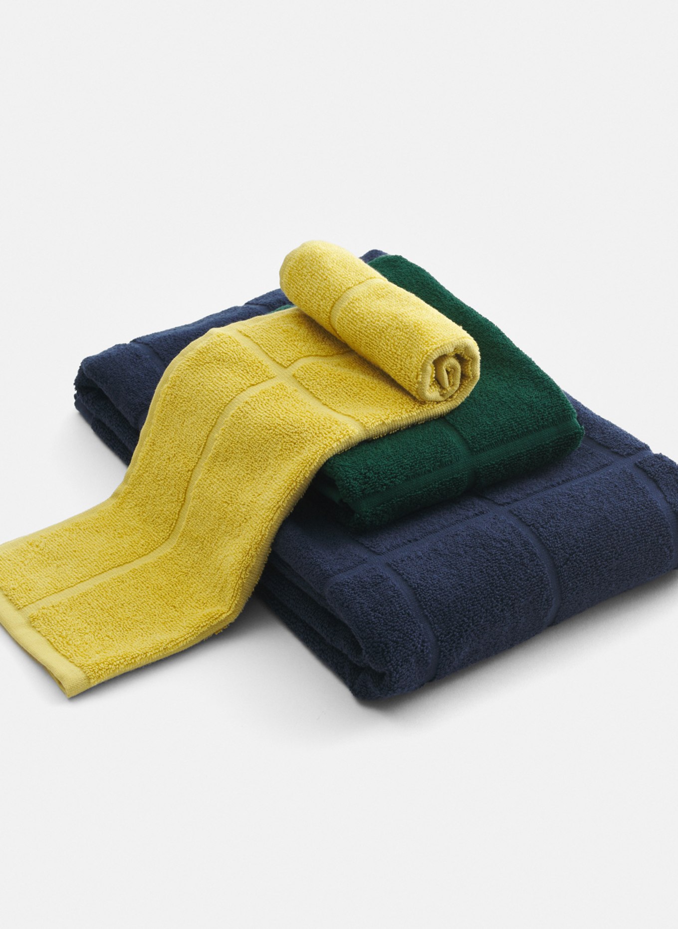 marimekko Towel, Color: DARK GREEN (Image 3)