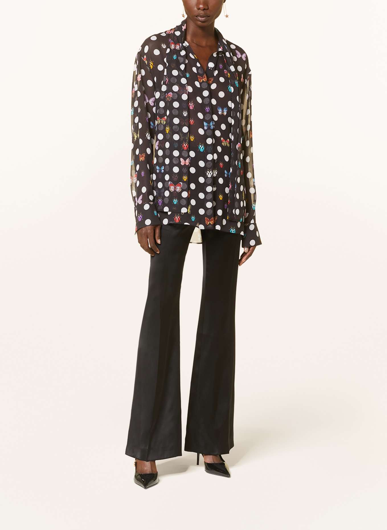 VERSACE Bow-tie blouse in silk, Color: BLACK/ WHITE (Image 2)