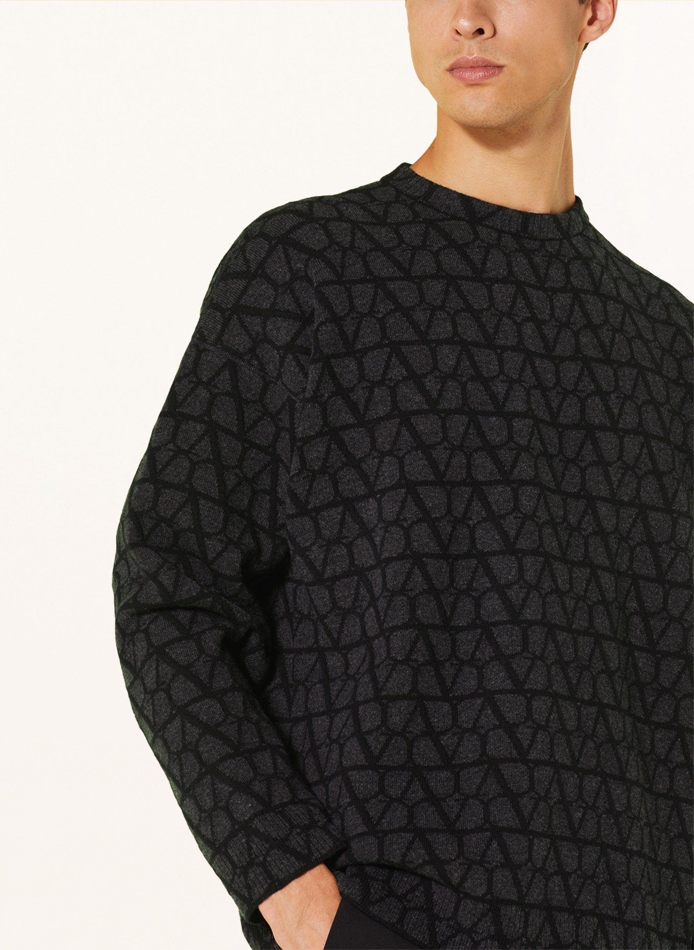 VALENTINO Sweater, Color: DARK GRAY/ BLACK (Image 4)