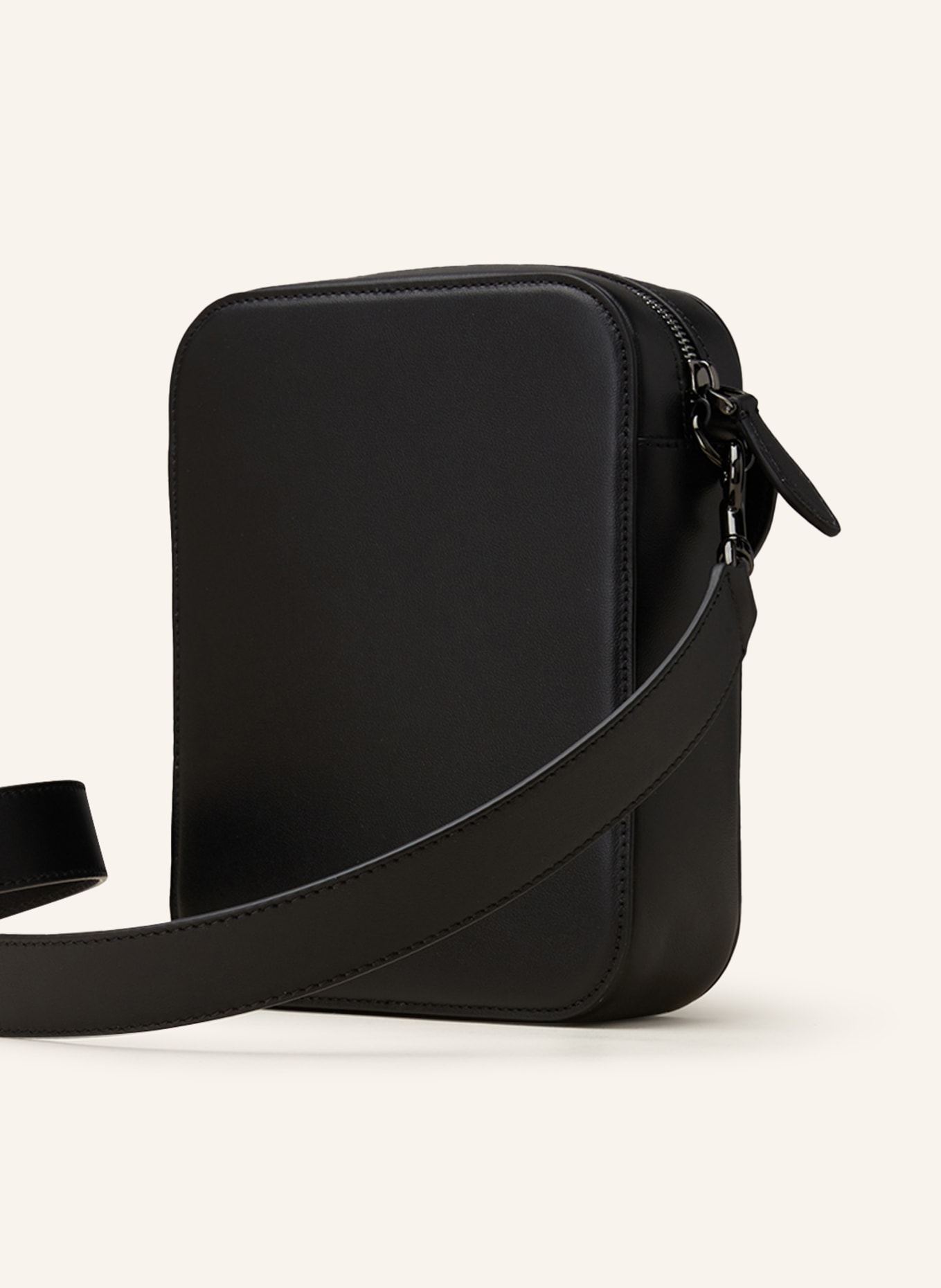 Loco Small Leather Crossbody Bag in Black - Valentino Garavani
