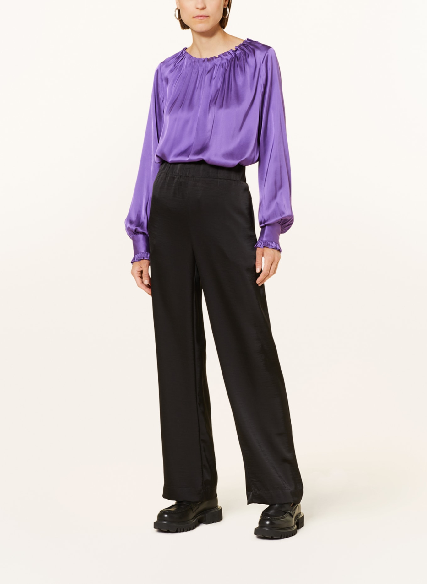 Grace Shirt blouse in satin, Color: PURPLE (Image 2)