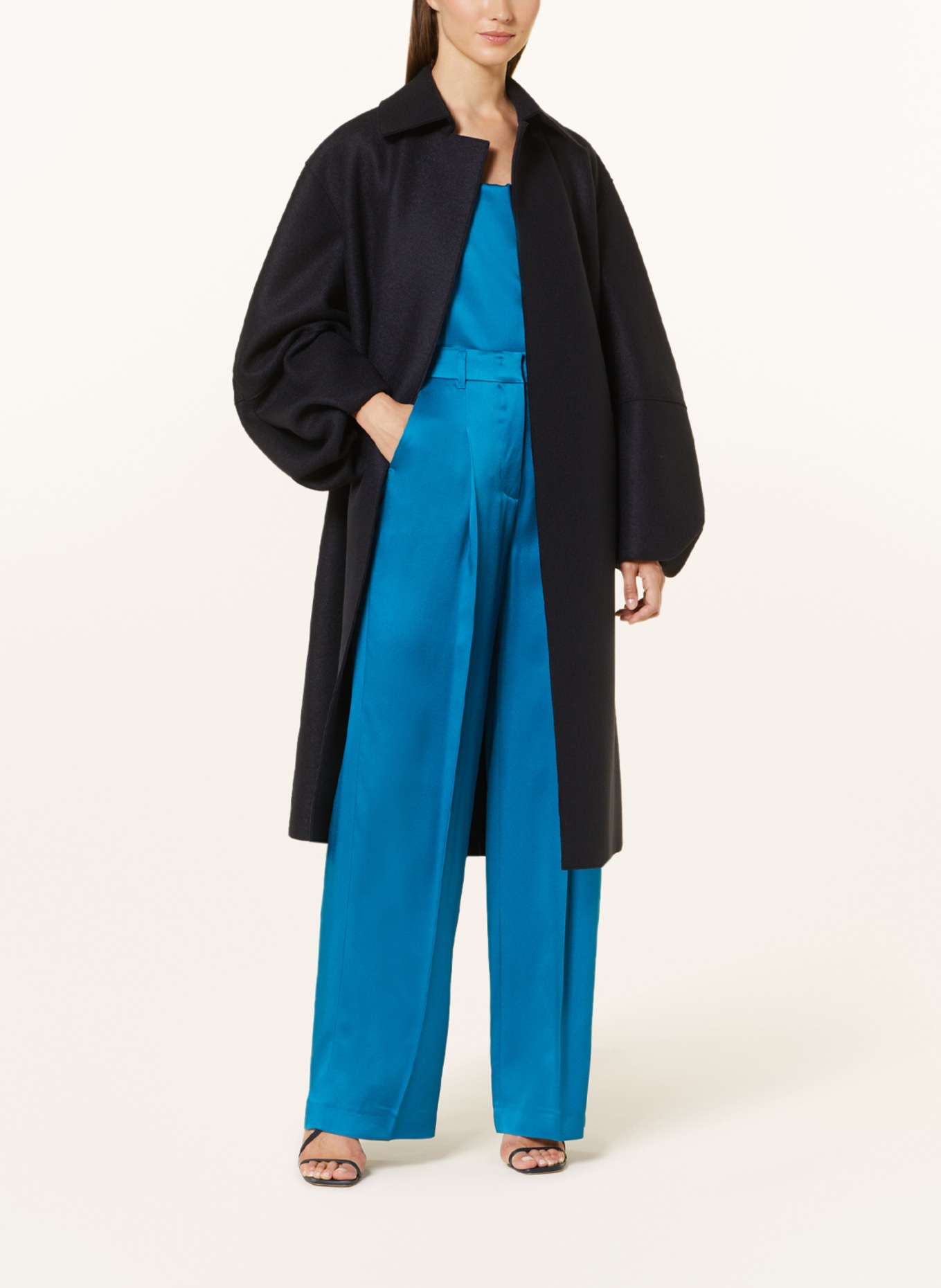 HARRIS WHARF LONDON Wool coat, Color: DARK BLUE (Image 2)