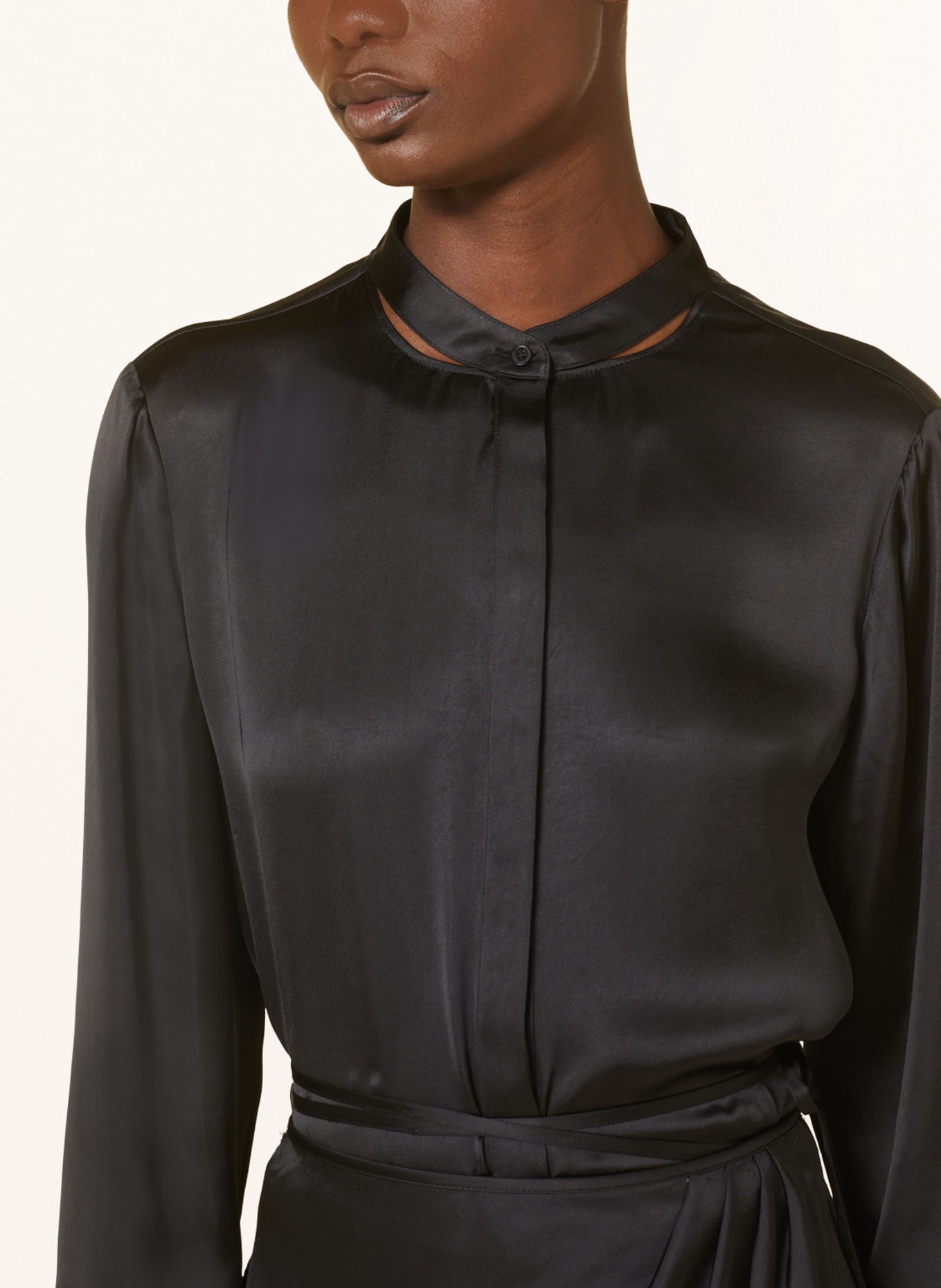 CLOSED Satin blouse with cut-outs, Color: BLACK (Image 4)