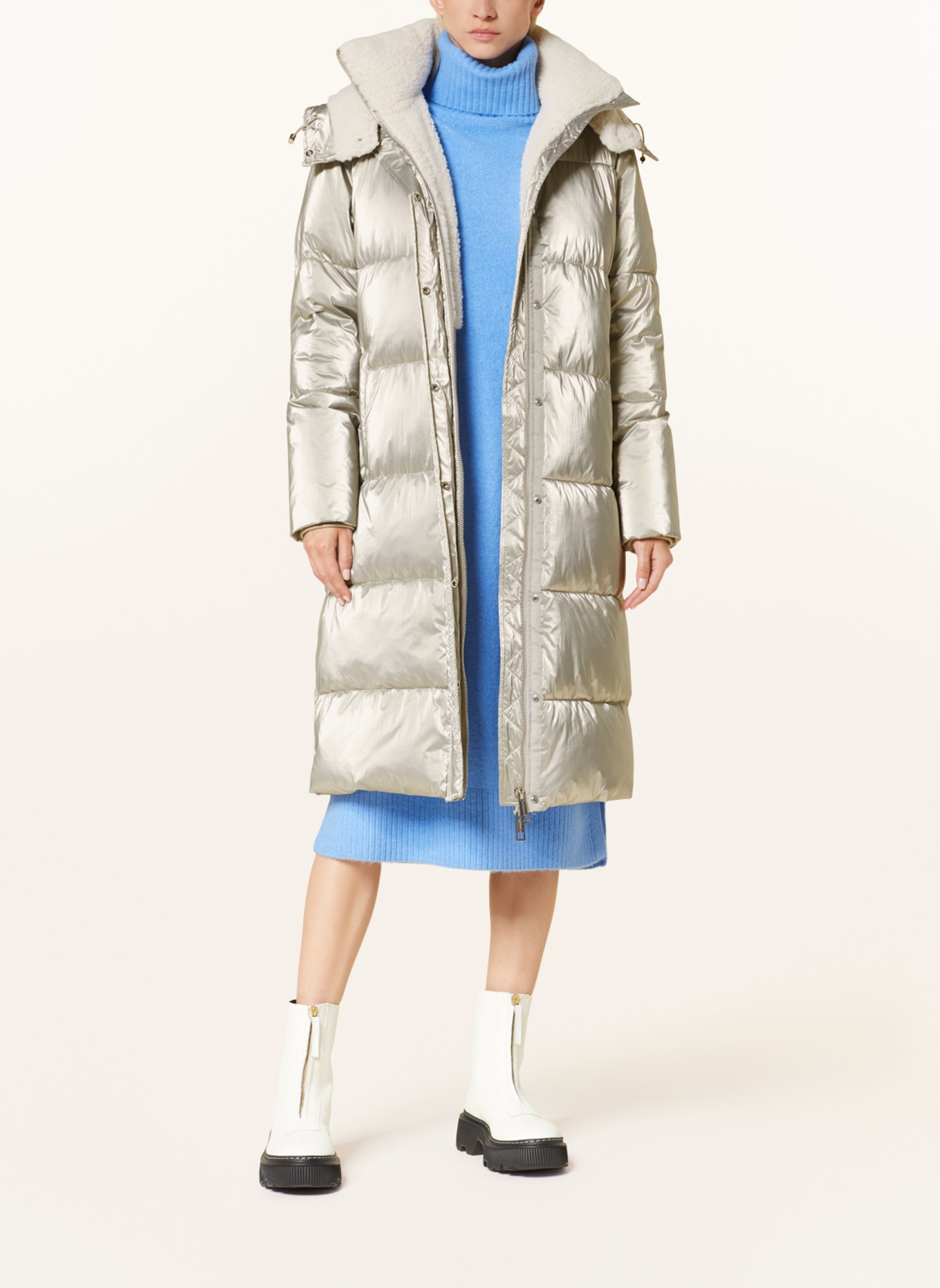 RINO & PELLE Prošívaný kabát JOLIJN s plyšem a odnímatelnou kapucí, Barva: STŘÍBRNÁ (Obrázek 2)