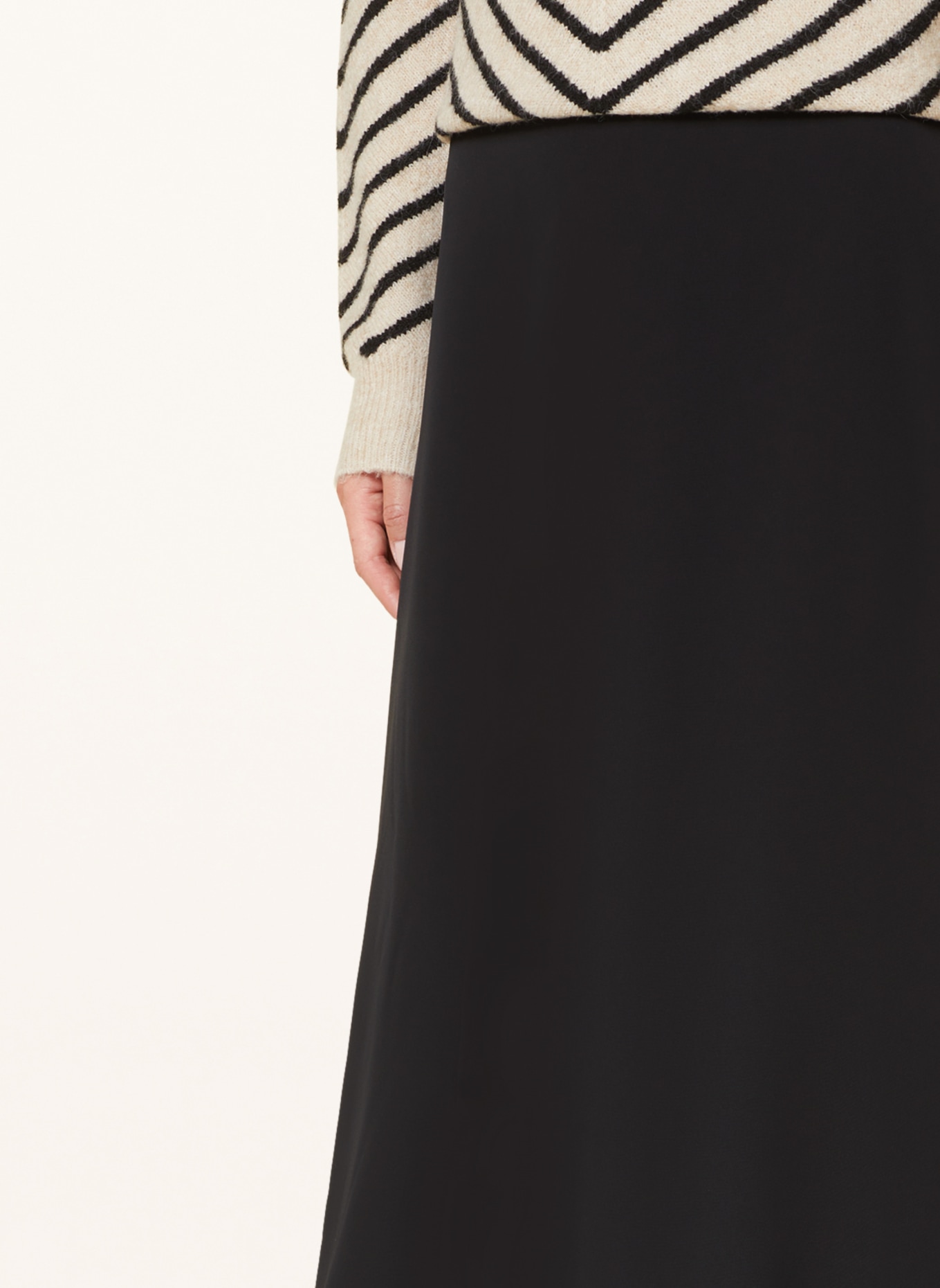 RINO & PELLE Skirt ELIA, Color: BLACK (Image 4)