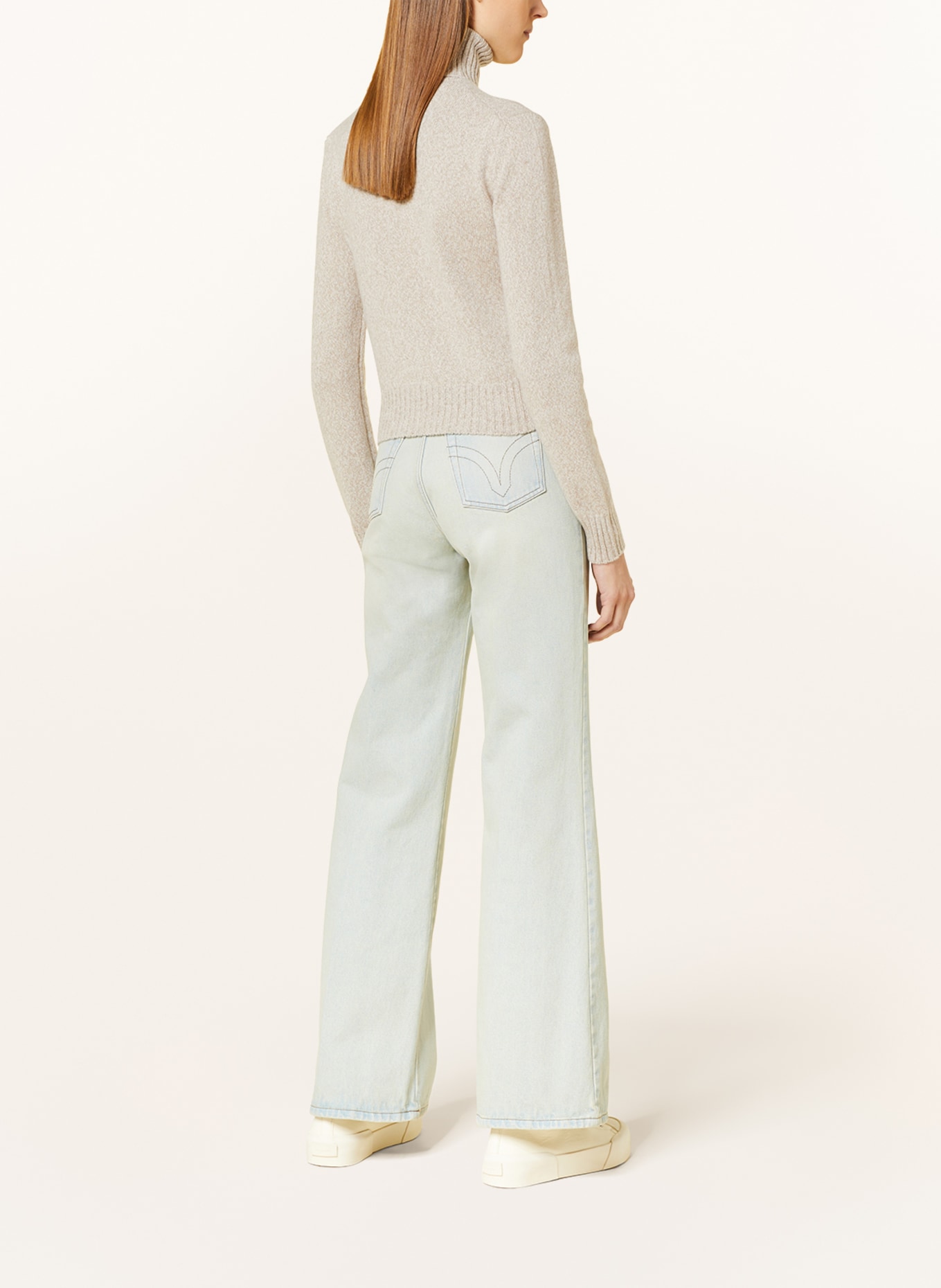 AMI PARIS Turtleneck sweater in cashmere, Color: BEIGE (Image 3)