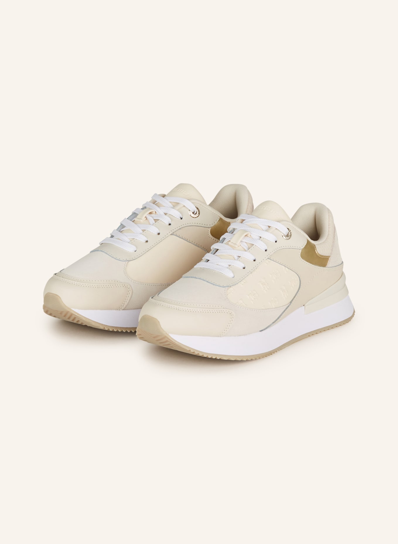Buy Tommy Hilfiger Women Solid Lace Up Sneakers - NNNOW.com