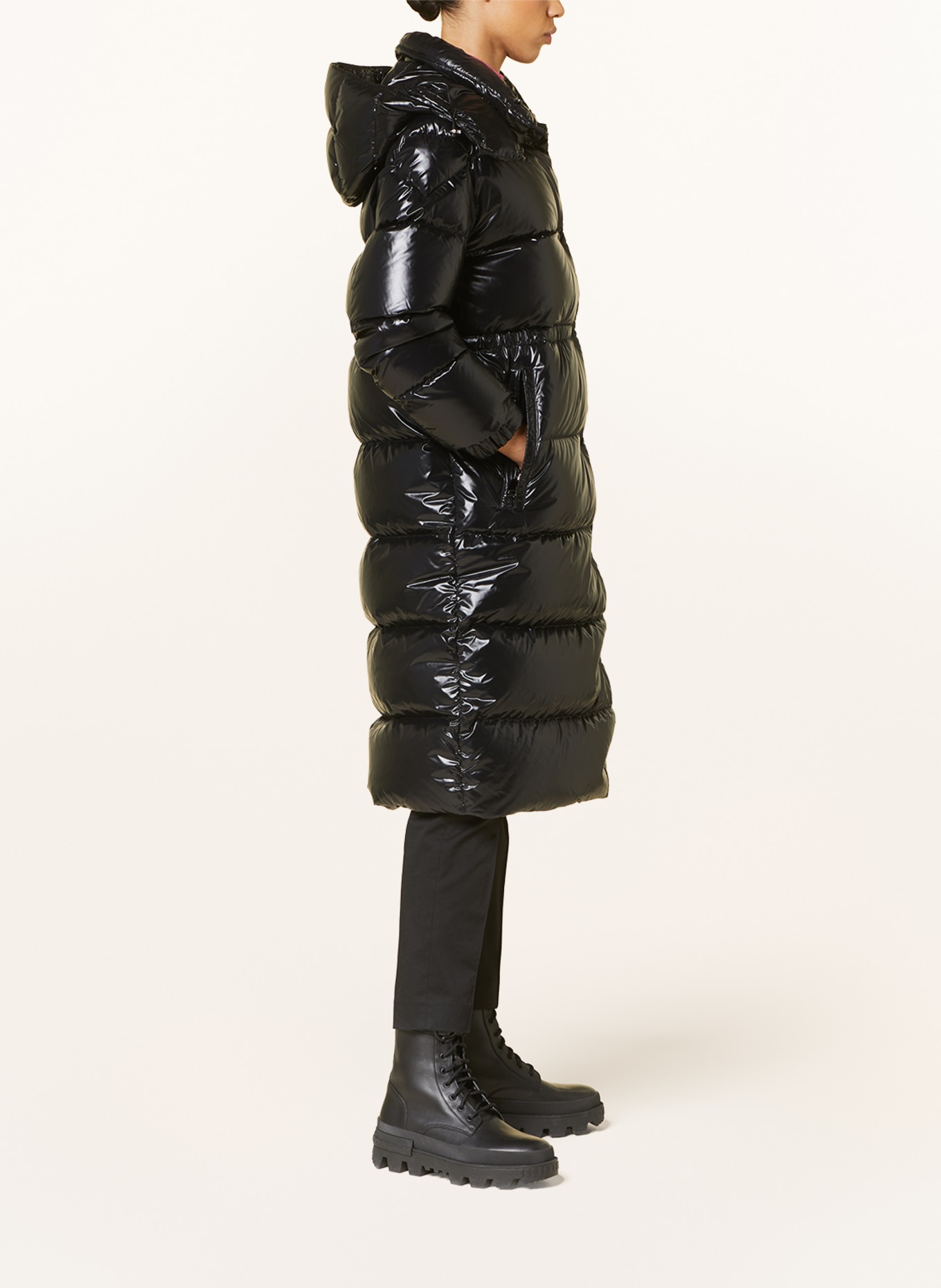 MONCLER Péřový kabát CAVETTAZ s odnímatelnou kapucí, Barva: ČERNÁ (Obrázek 4)