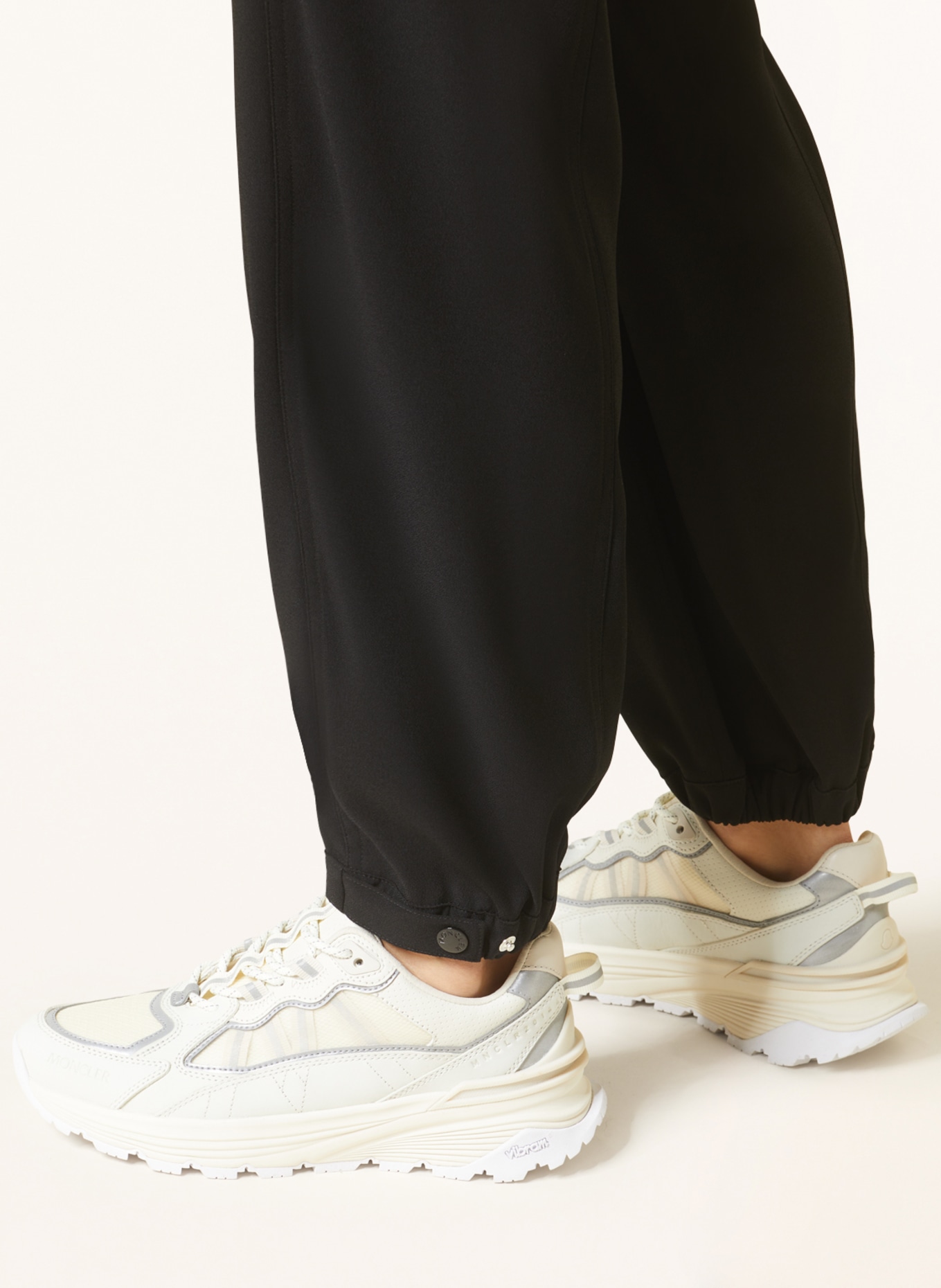 MONCLER Kalhoty v joggingovém stylu, Barva: ČERNÁ (Obrázek 5)