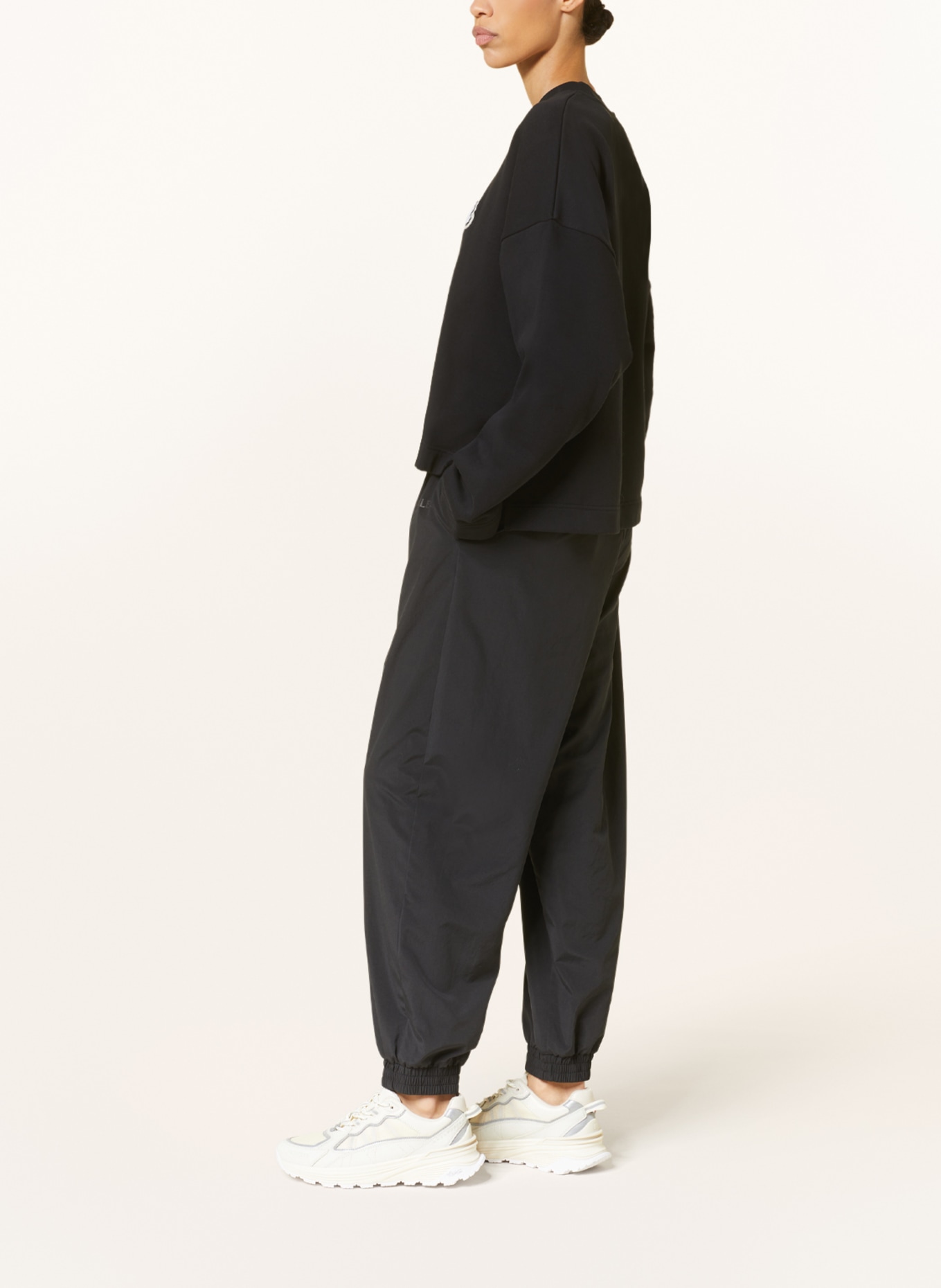 MONCLER Spodnie w stylu dresowym, Kolor: CZARNY (Obrazek 4)