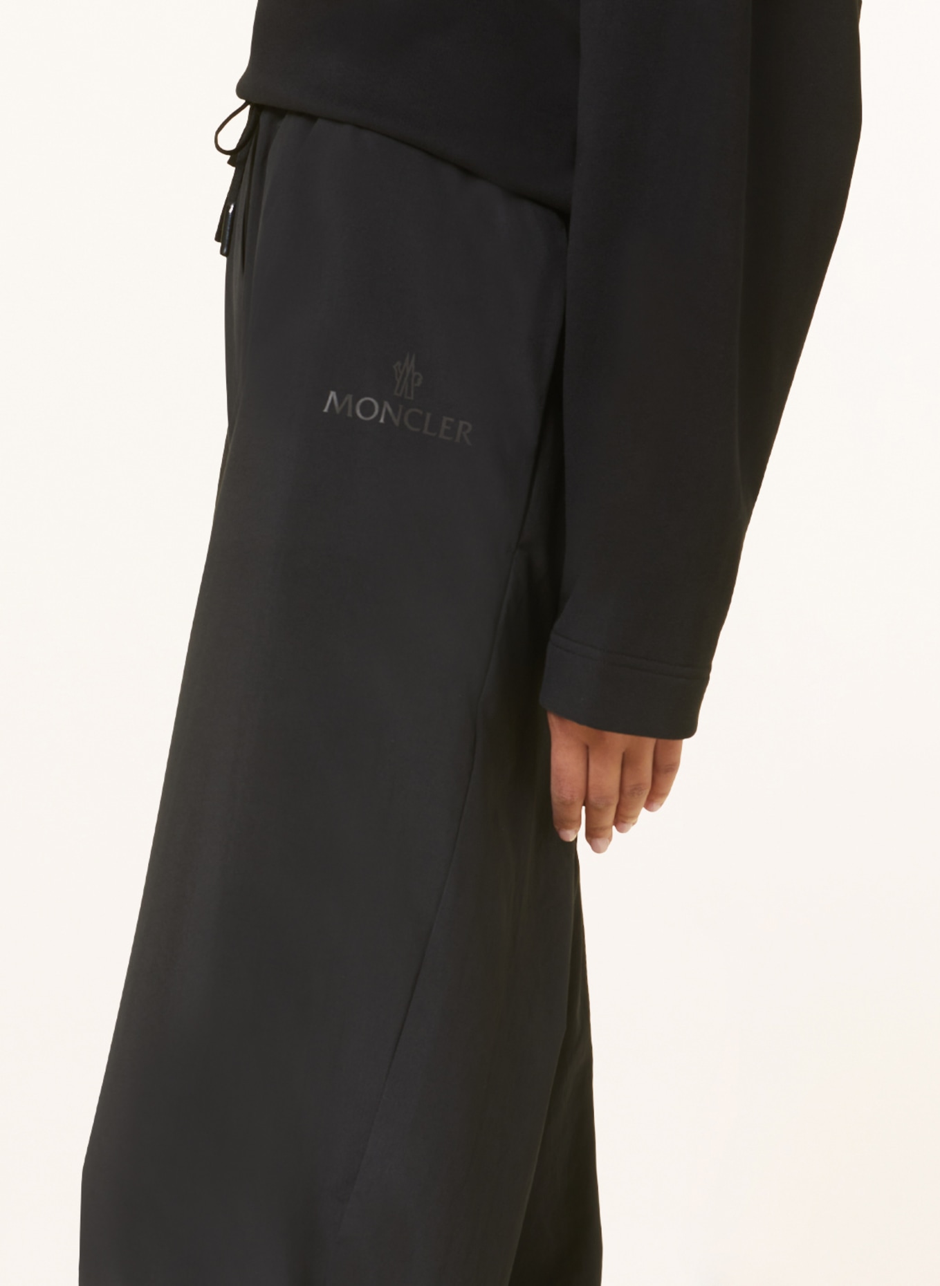 MONCLER Spodnie w stylu dresowym, Kolor: CZARNY (Obrazek 5)