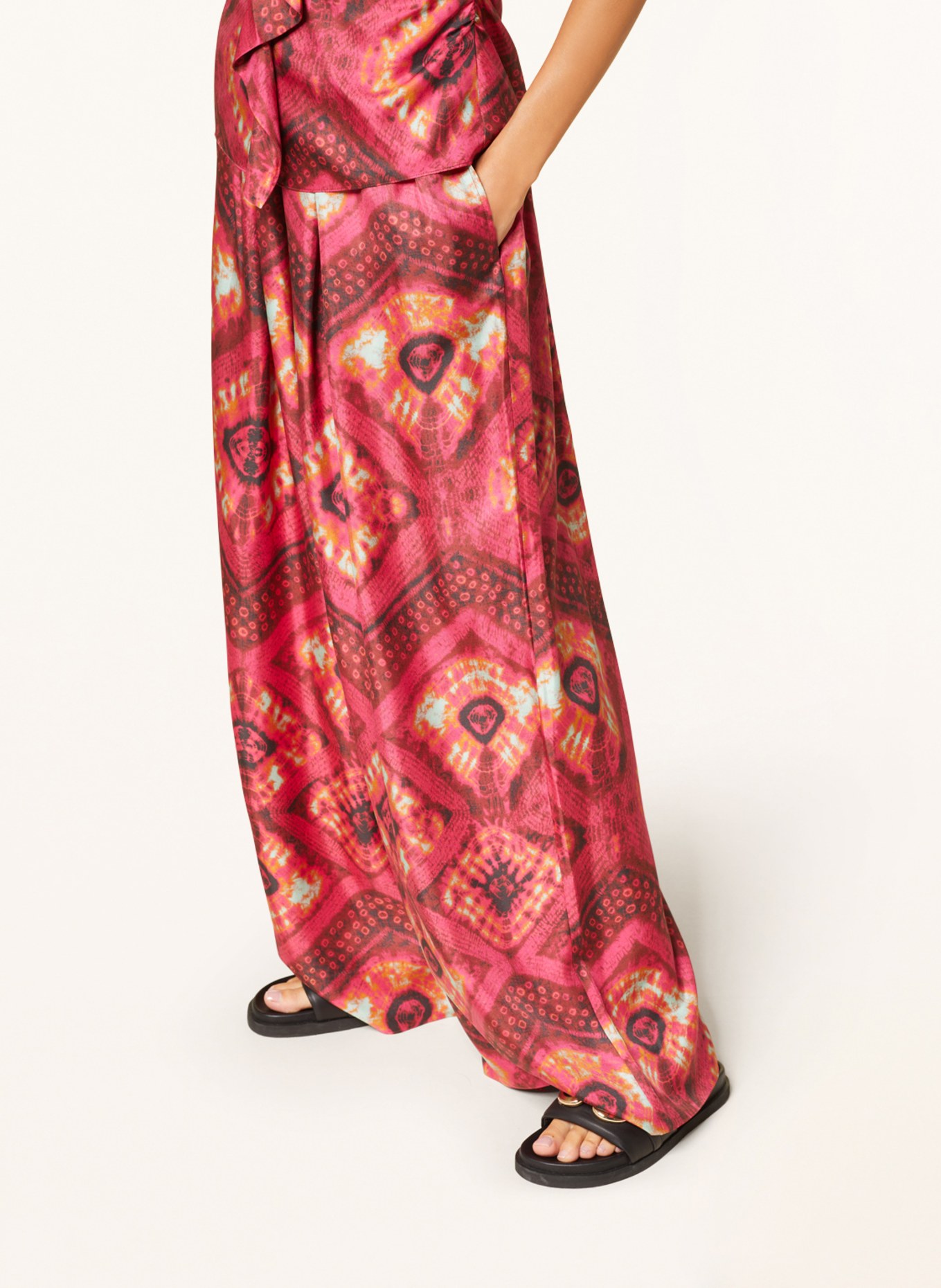 ULLA JOHNSON Wide leg trousers CLEMENCE made of silk, Color: FUCHSIA/ BROWN/ MINT (Image 5)