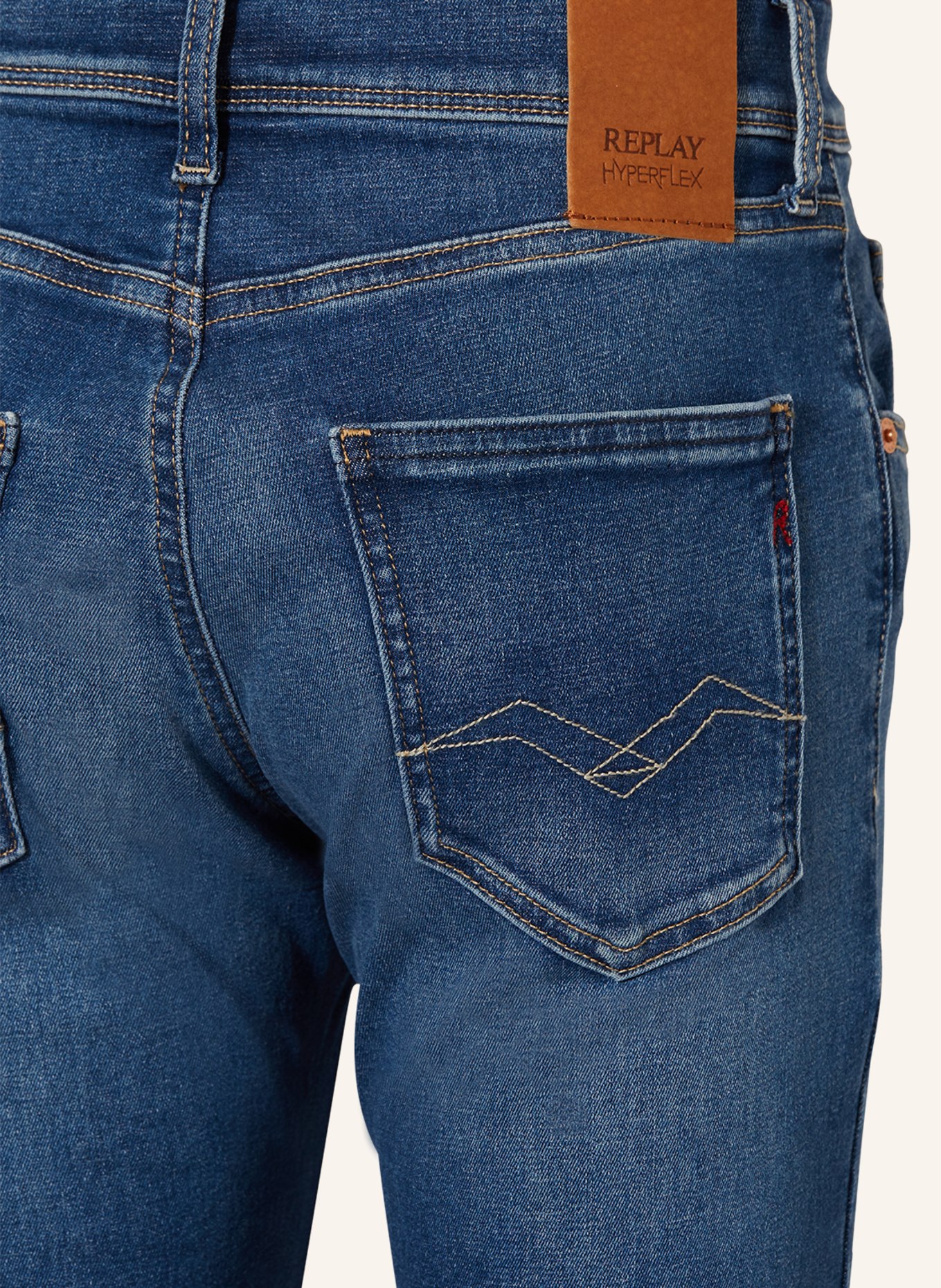 REPLAY Jeans WALLYS, Farbe: 009 MEDIUM BLUE (Bild 3)