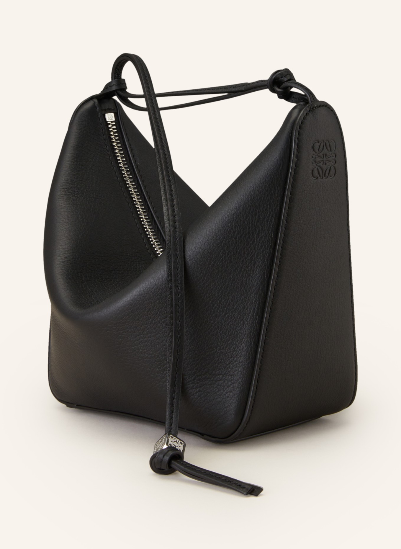 LOEWE Crossbody bag HAMMOCK MINI, Color: BLACK (Image 3)